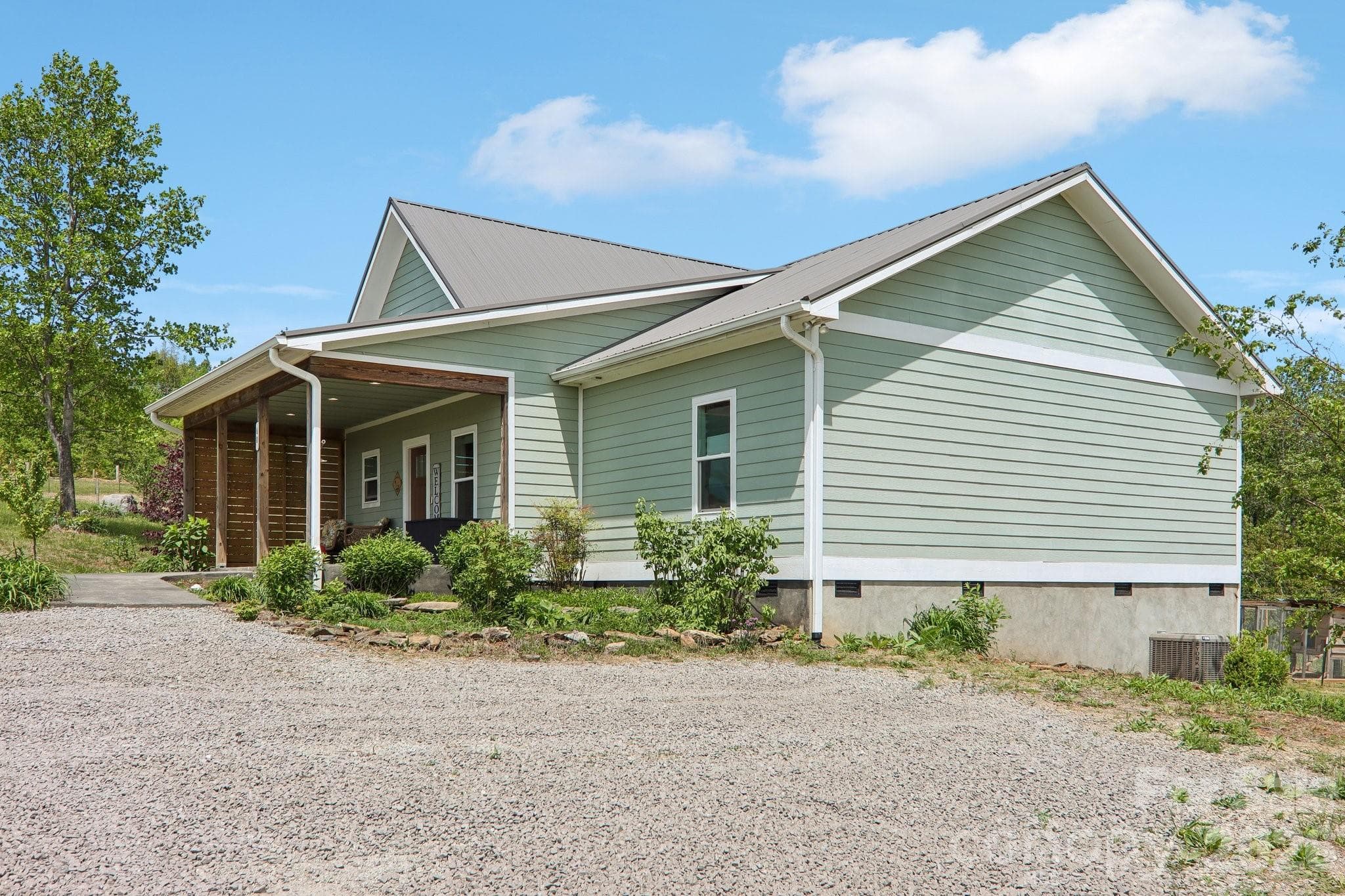 Single Family Residence at 68 Simply Grateful Drive, Hendersonville, photo 29 of 30