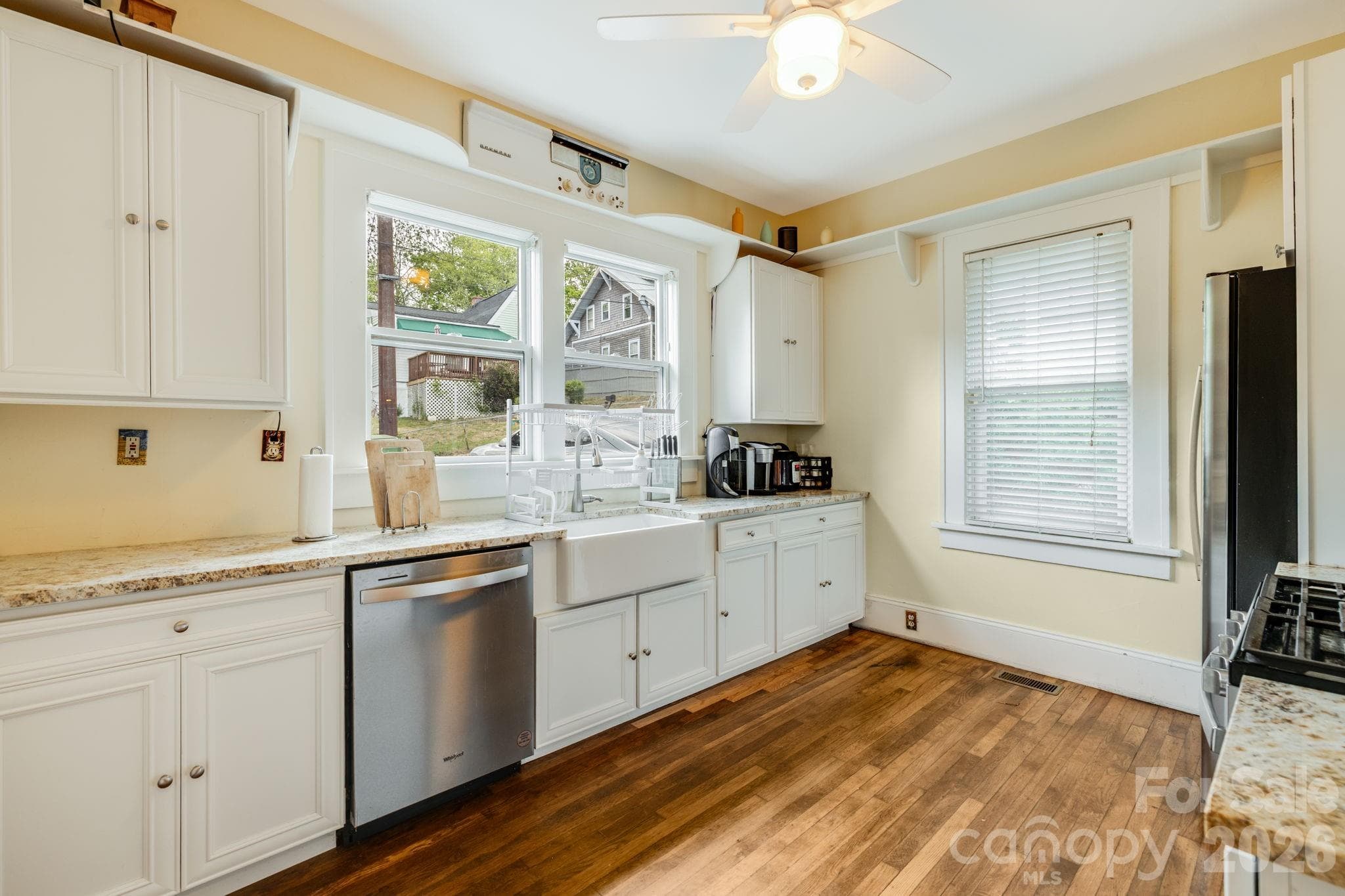 Main level kitchen - Asheville