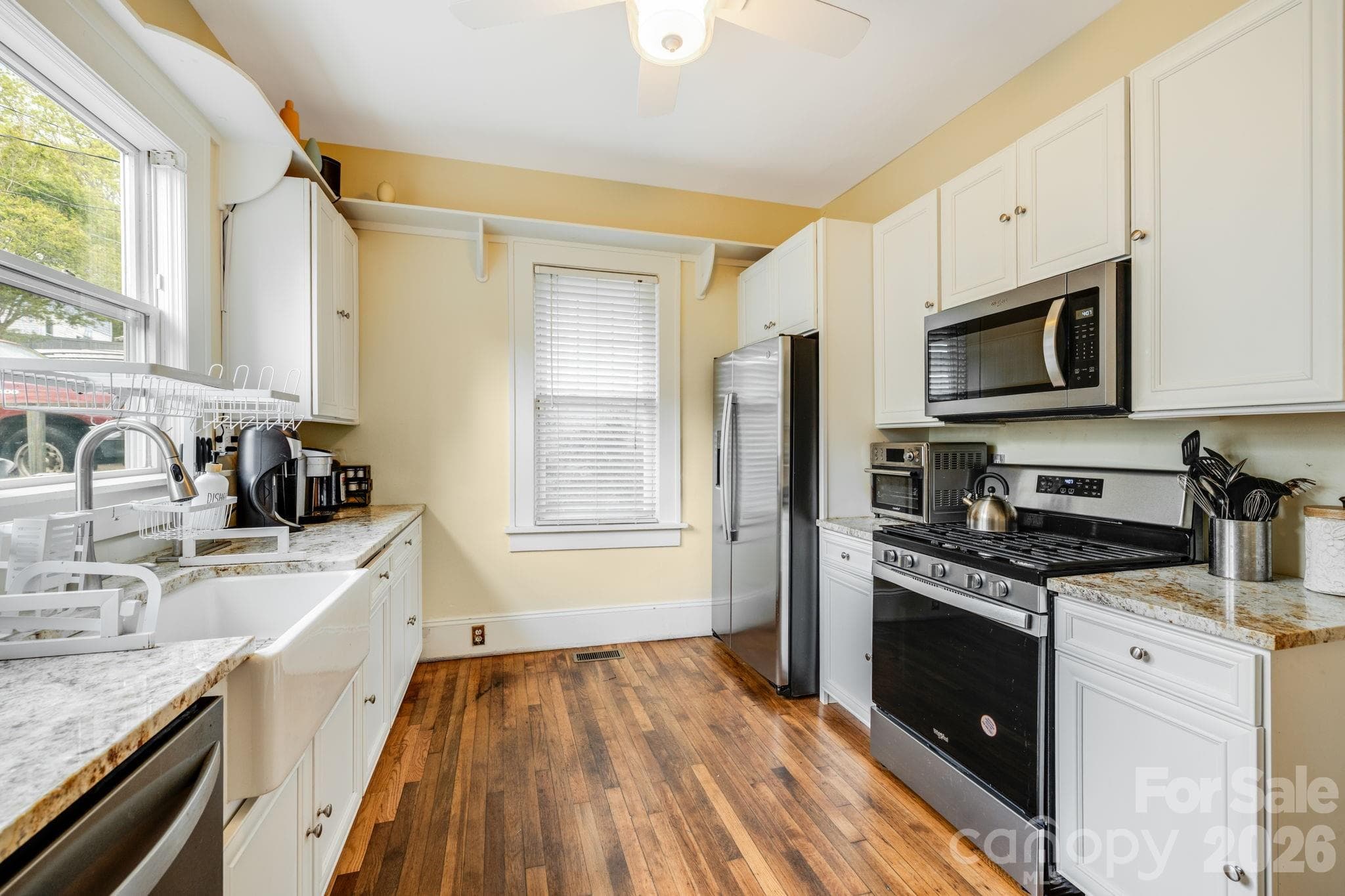 Main level kitchen - Asheville