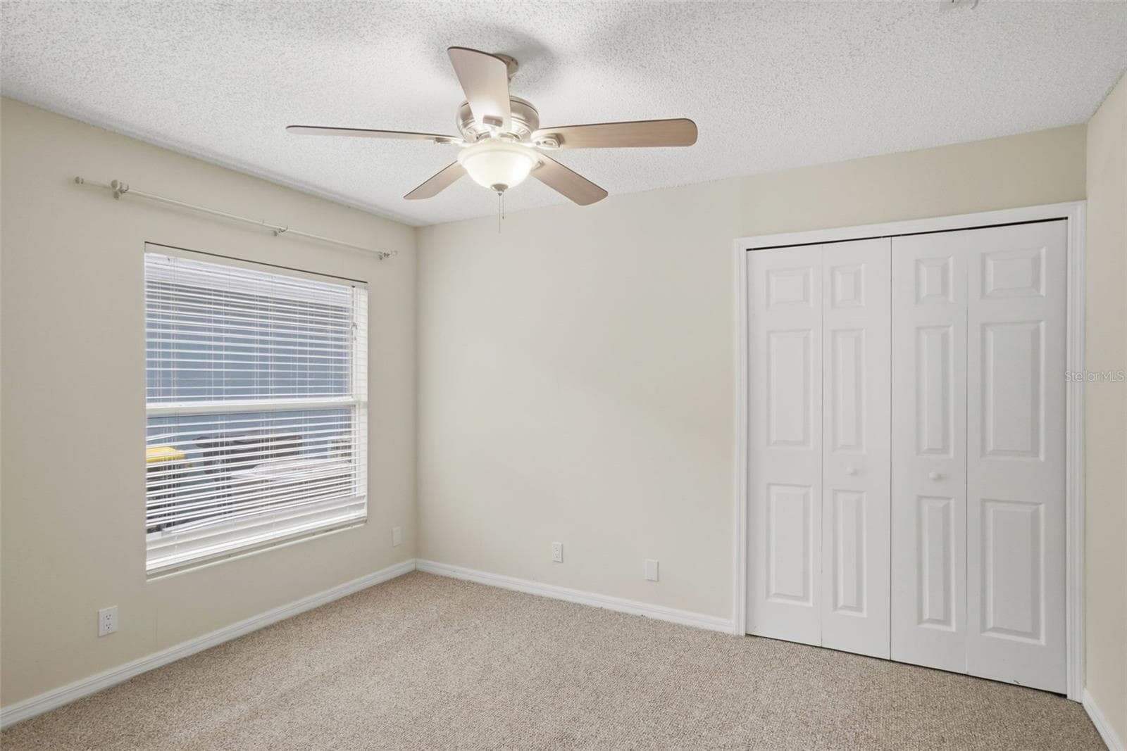 Single Family Residence at 553 MAIDENHAIR CT, ORANGE CITY, photo 19 of 35