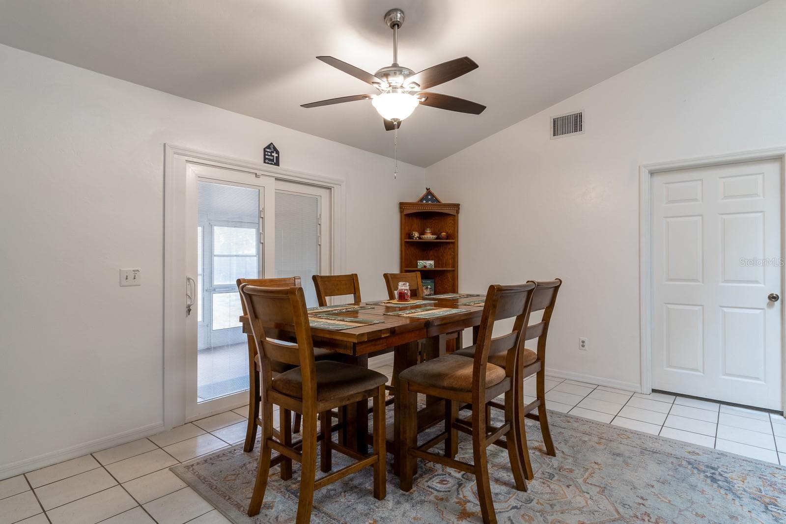 Single Family Residence at 300 SW BRIGHTON CT, FORT WHITE, photo 16 of 39