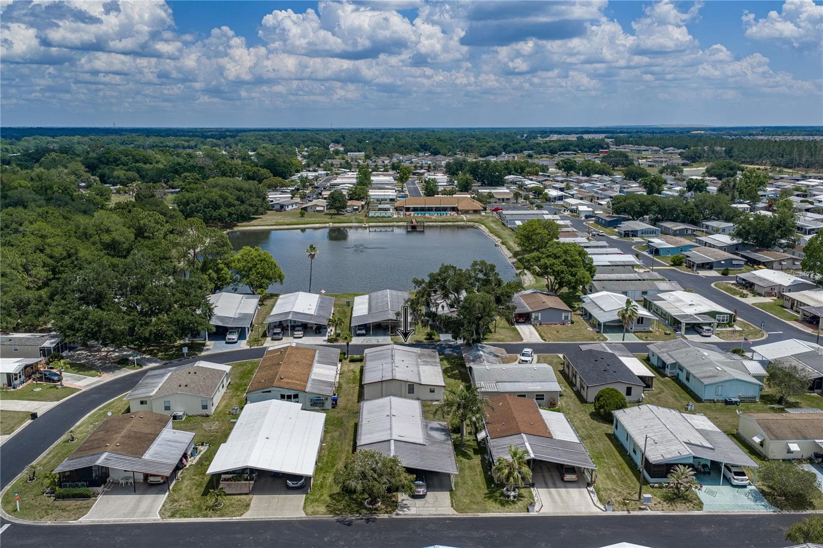 Manufactured Home at 3201 HIDDEN LAKE DR, WESLEY CHAPEL, photo 3 of 58