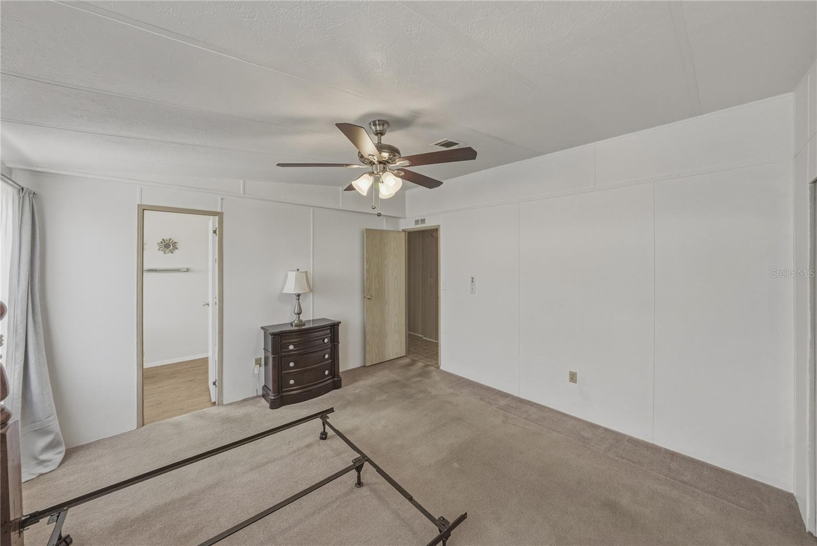 Manufactured Home at 3201 HIDDEN LAKE DR, WESLEY CHAPEL, photo 33 of 58