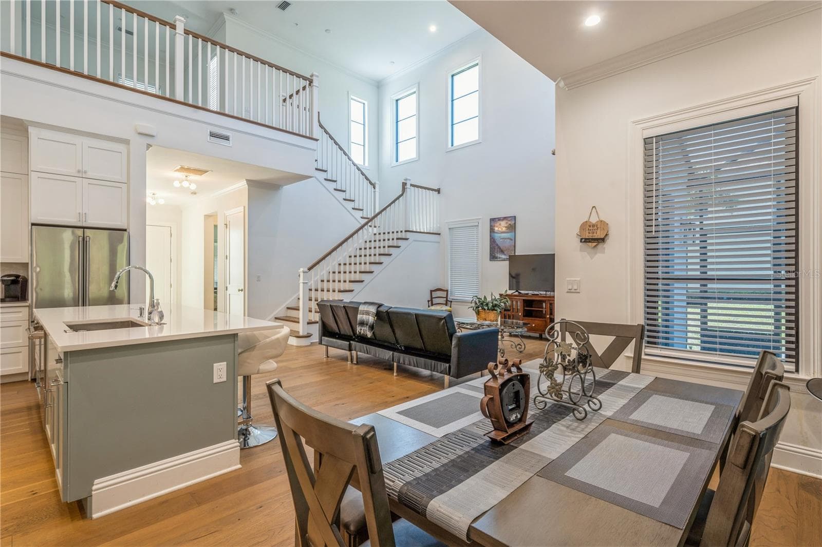 Single Family Residence at 139 OCEAN ESTATES DR, HUTCHINSON ISLAND, photo 18 of 36