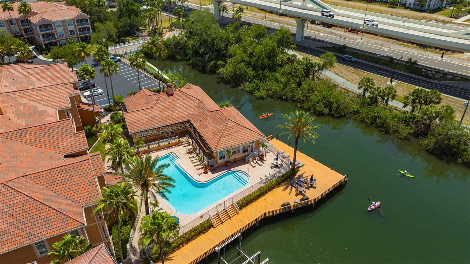 Condominium at 5000 CULBREATH KEY WAY #1-306, TAMPA, photo 3 of 47