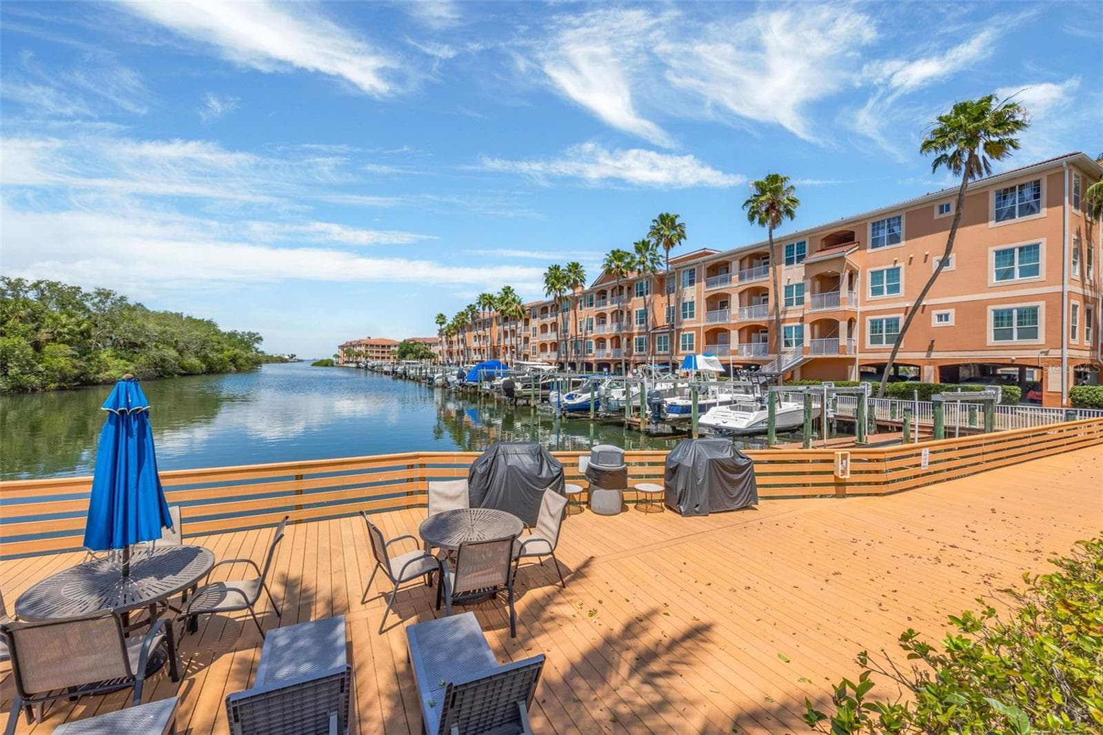 Condominium at 5000 CULBREATH KEY WAY #1-306, TAMPA, photo 4 of 47