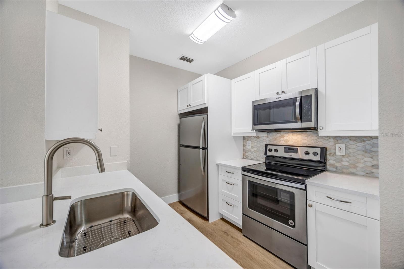 Condominium at 5000 CULBREATH KEY WAY #1-306, TAMPA, photo 10 of 47