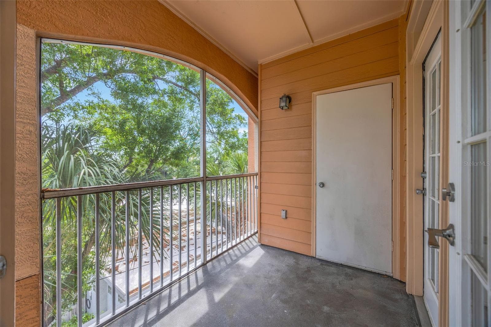 Condominium at 5000 CULBREATH KEY WAY #1-306, TAMPA, photo 31 of 47
