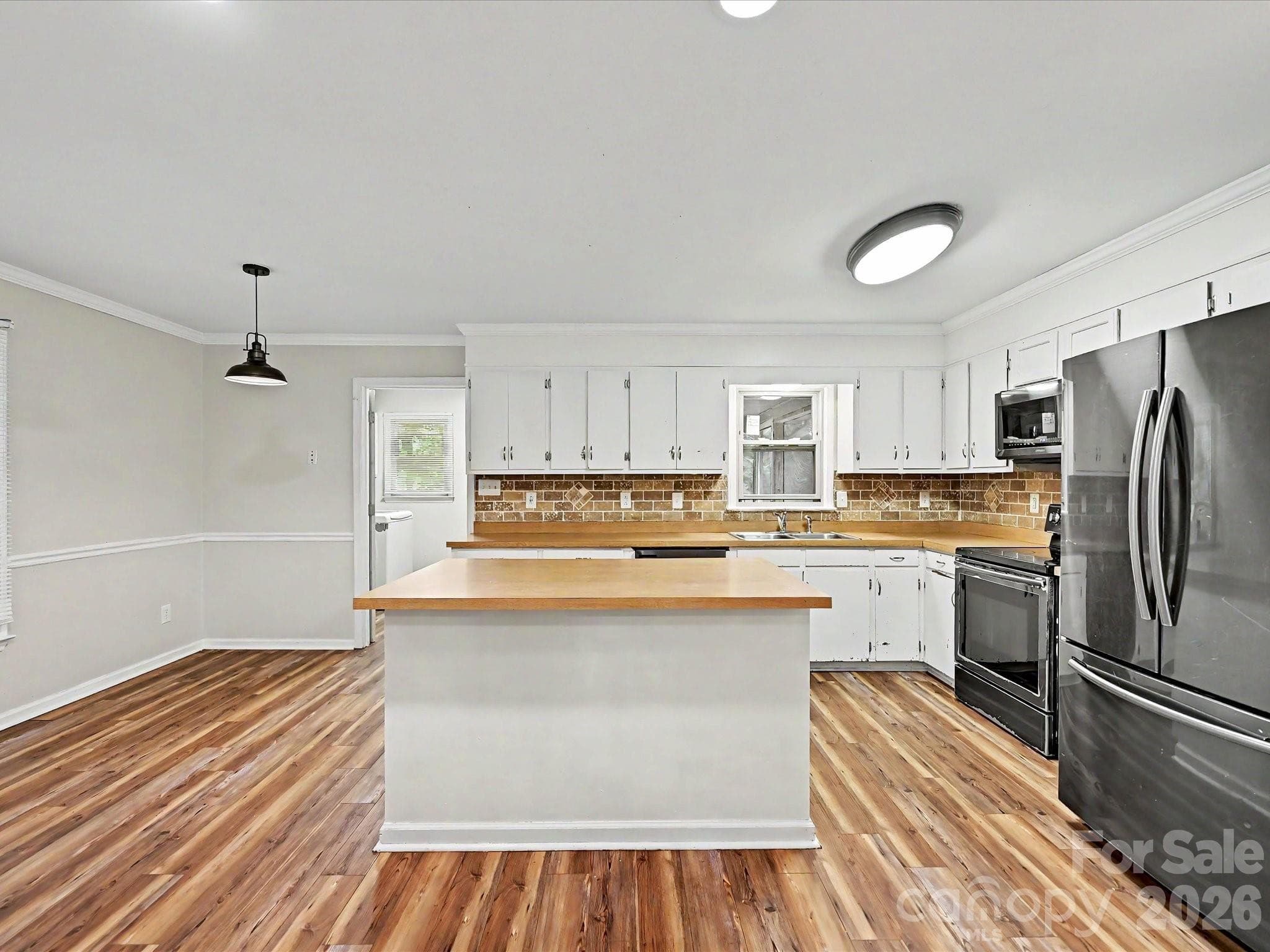 Single Family Residence at 1123 S Forest Hills School Road, Marshville, photo 10 of 41