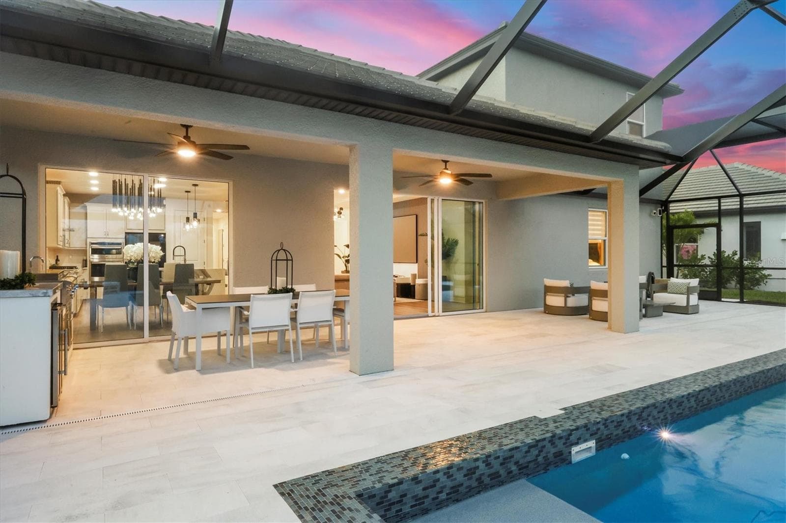 Single Family Residence at 17727 SAVORY MIST CIR, BRADENTON, photo 10 of 73