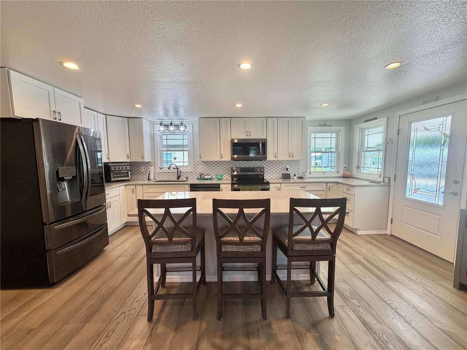 Mobile Home at 121 TAMARISK WAY, LEESBURG, photo 3 of 60