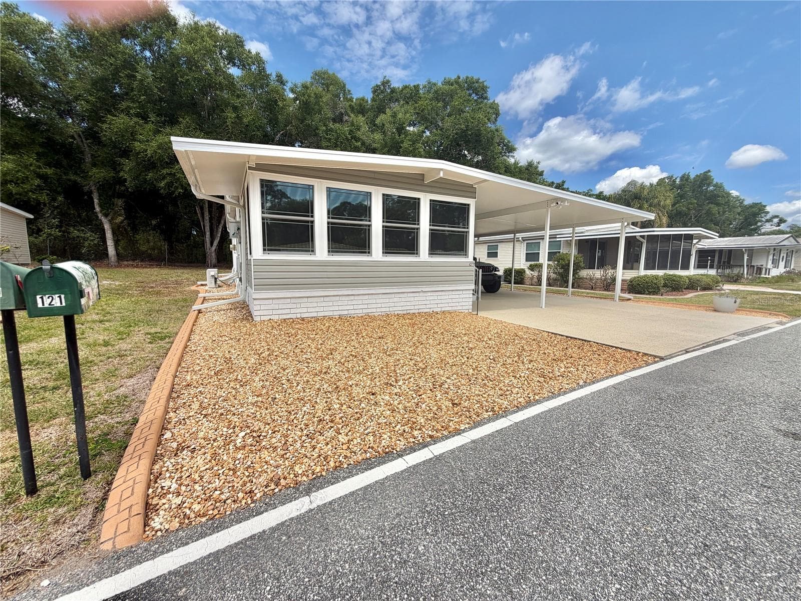 Mobile Home at 121 TAMARISK WAY, LEESBURG, photo 58 of 60