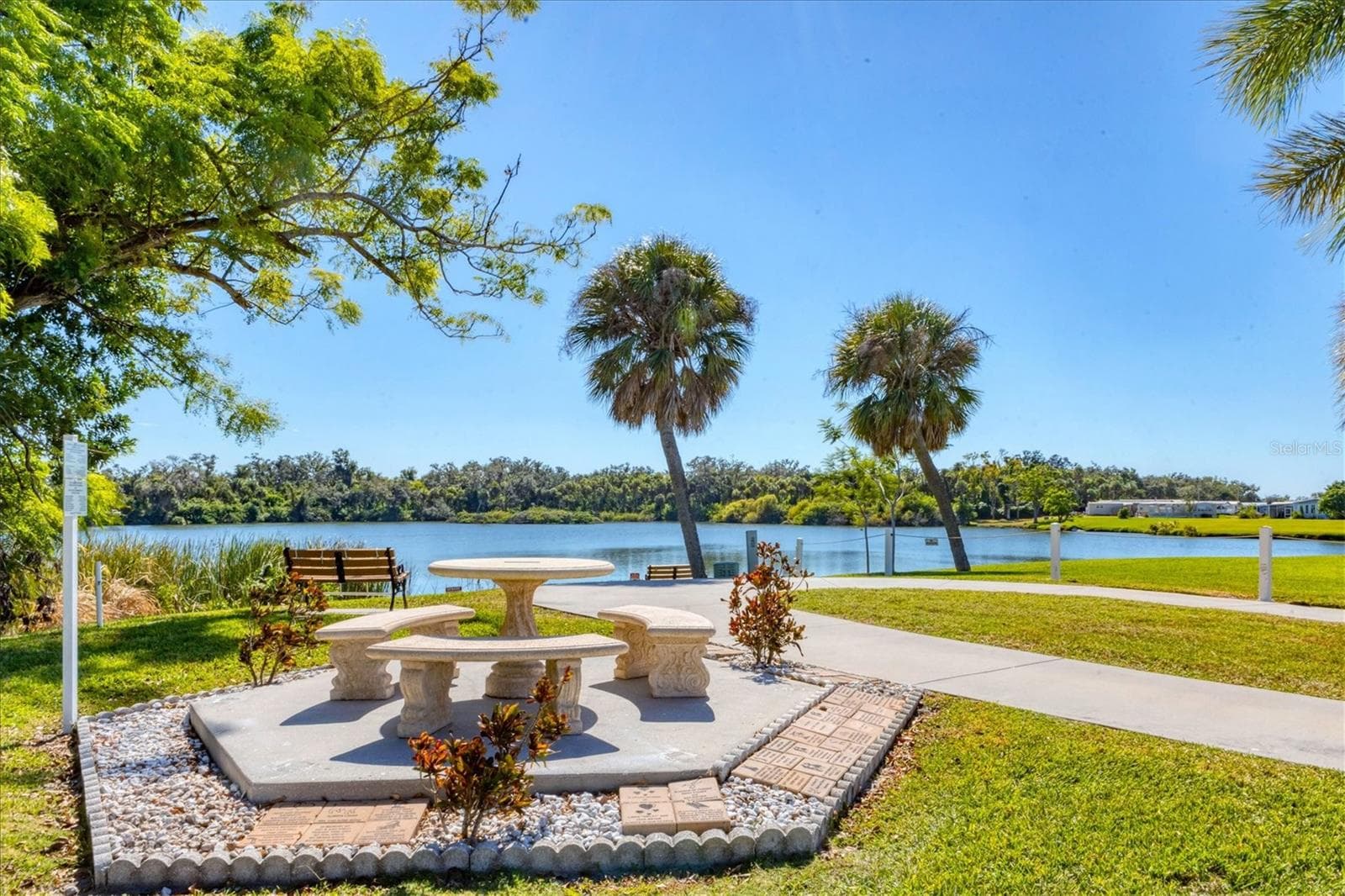 Kays Park on Nature Lake - 4308 13TH ST E, ELLENTON