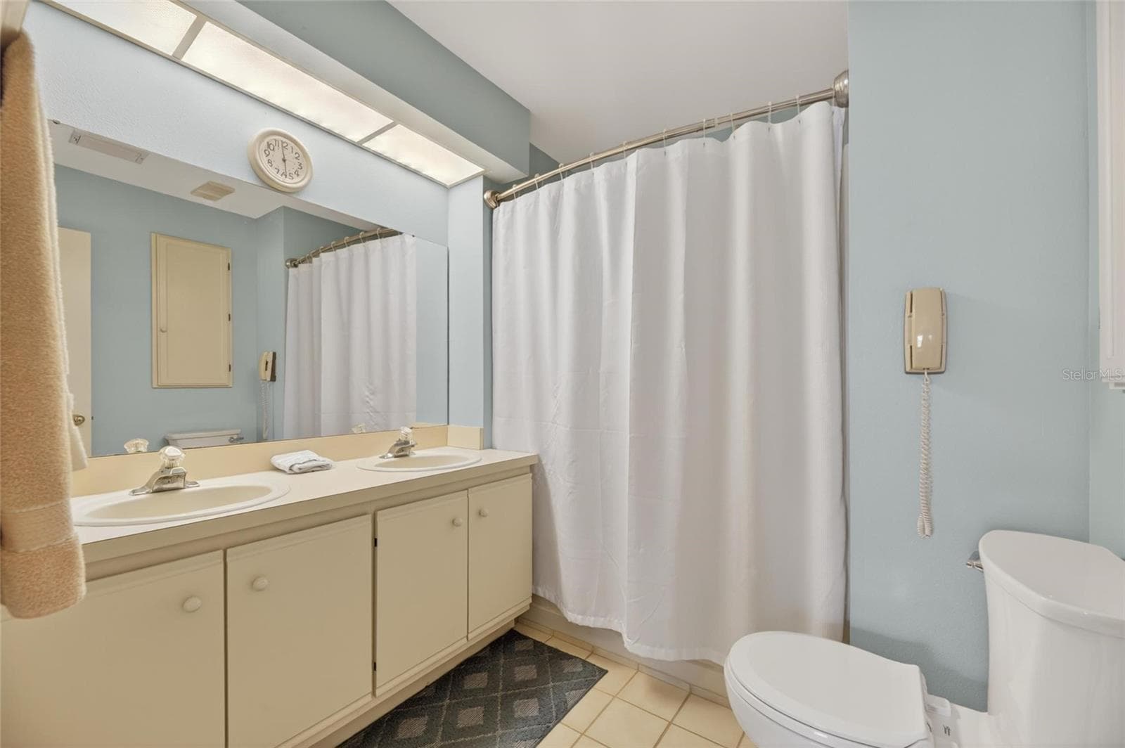 Primary Bathroom - 17960 GULF BLVD #108, REDINGTON SHORES