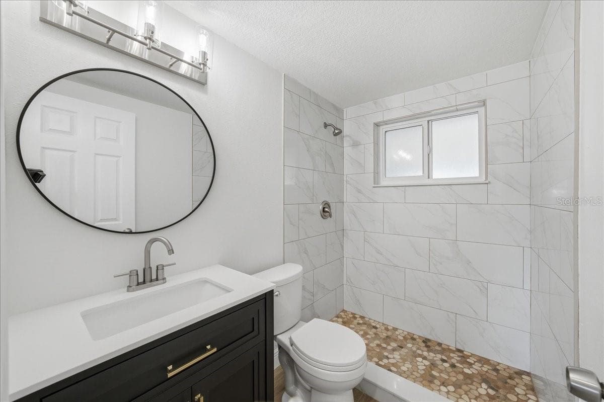 Single Family Residence at 13902 BARNARD AVE, HUDSON, photo 17 of 33