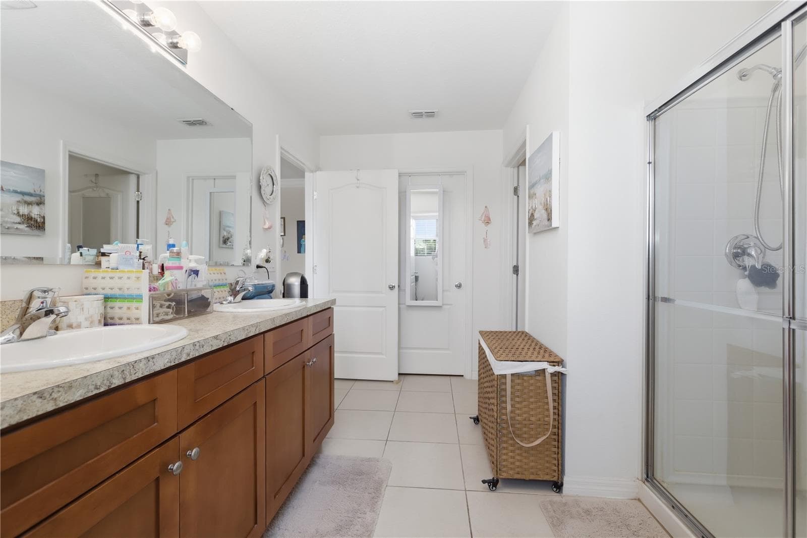 Primary Bathroom - 831 OAK HOLLOW LOOP, DELAND