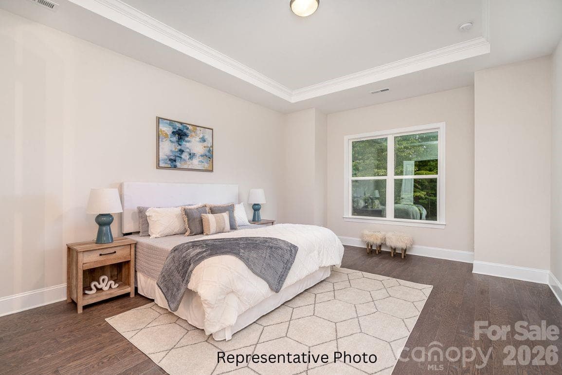 Single Family Residence at 20396 Queens Street, Cornelius, photo 16 of 38
