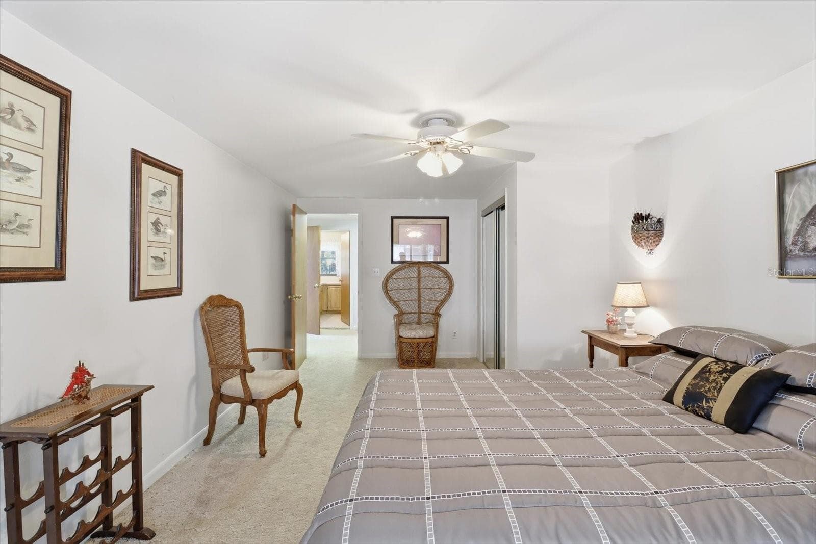 Single Family Residence at 11641 E SALMON DR, FLORAL CITY, photo 17 of 43