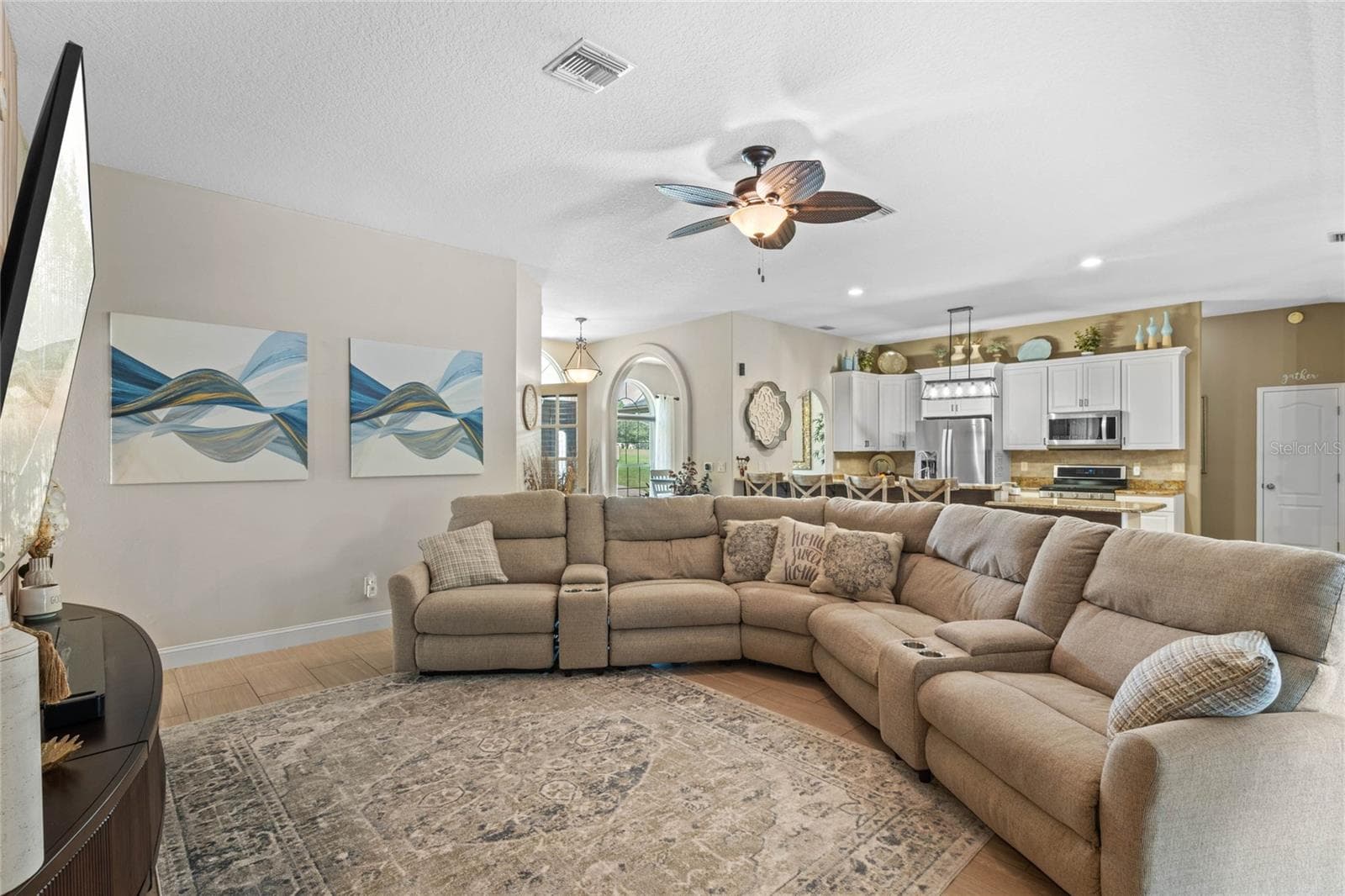 Single Family Residence at 11516 LYONS CT, CLERMONT, photo 8 of 61