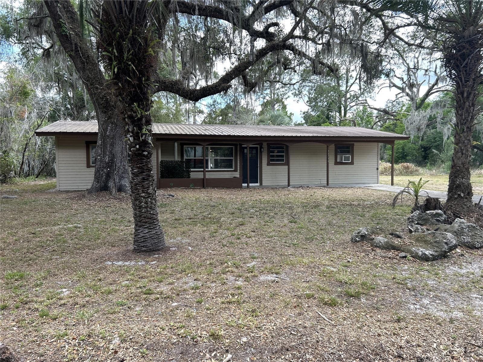 Single Family Residence at 34798 EVERGREEN WAY, DADE CITY, photo 3 of 32