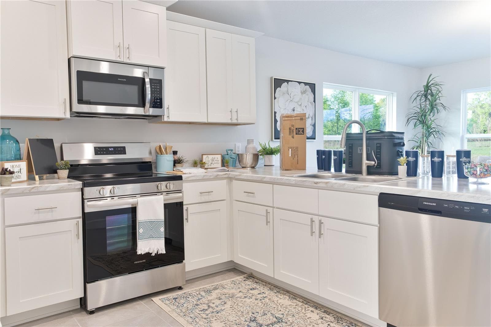 One or more photos may be virtually staged. Actual home shown; finishes, colors, and features may vary. - 1841 N ROBERTS TRL, BELL