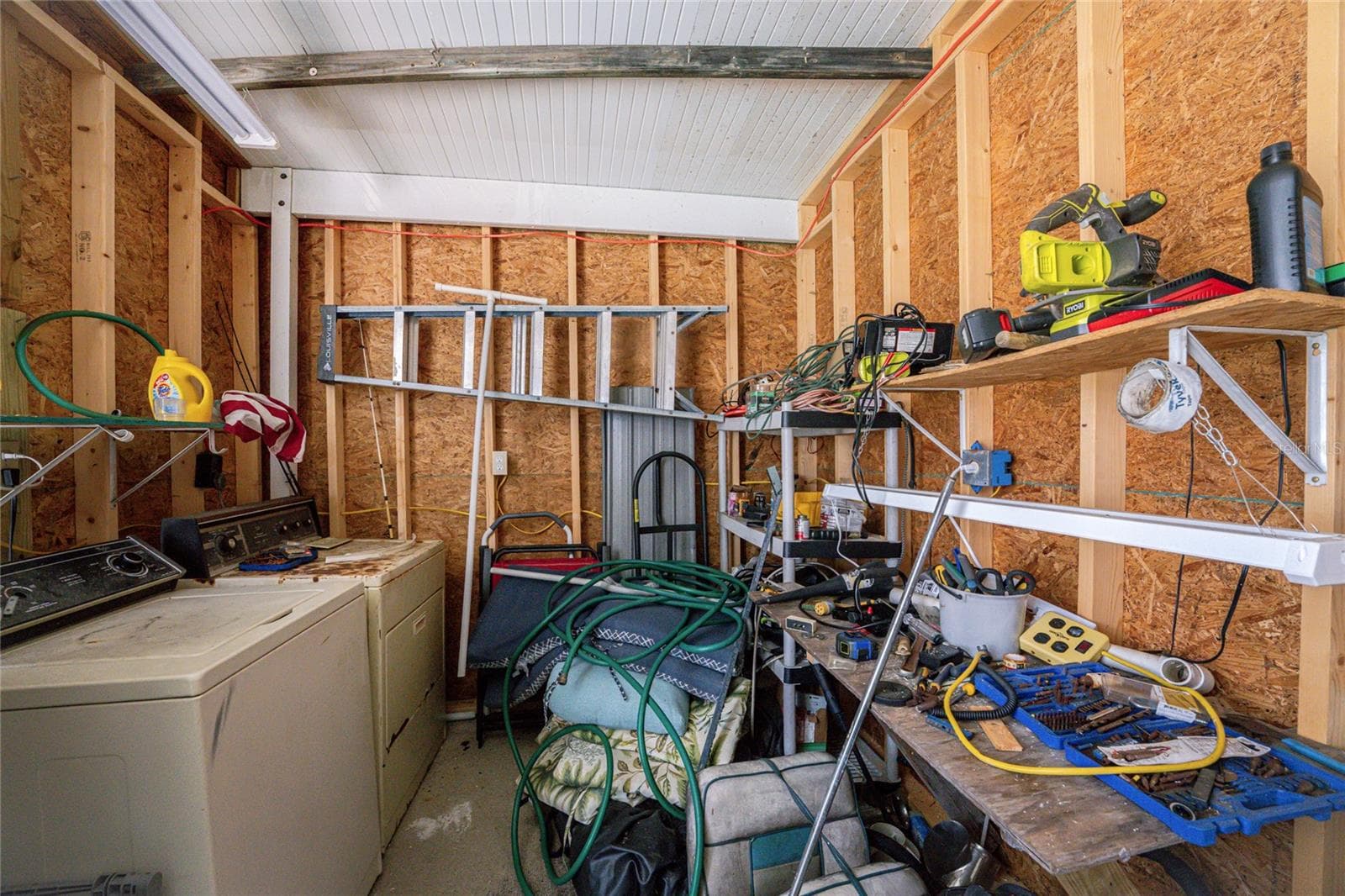 Workshop/laundry area - 1380 SEAGULL DR, ENGLEWOOD