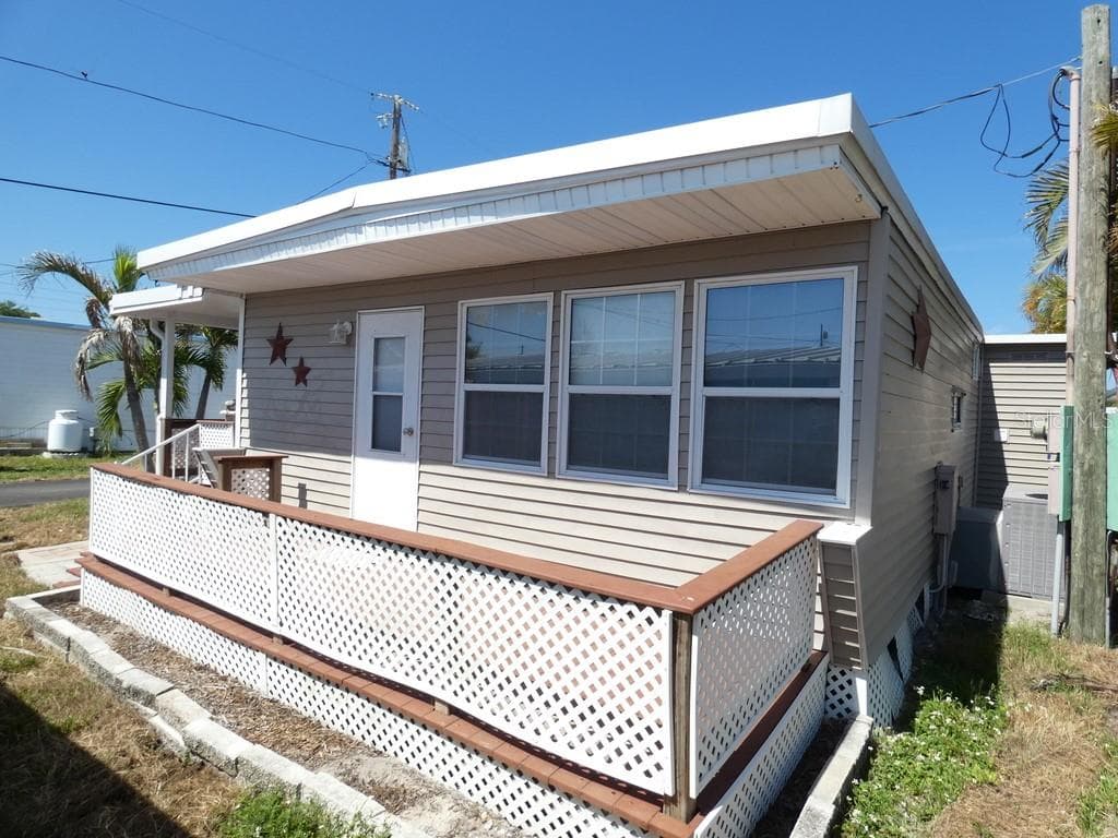 Mobile Home at 12674 SEMINOLE BLVD #S8, LARGO, photo 35 of 44