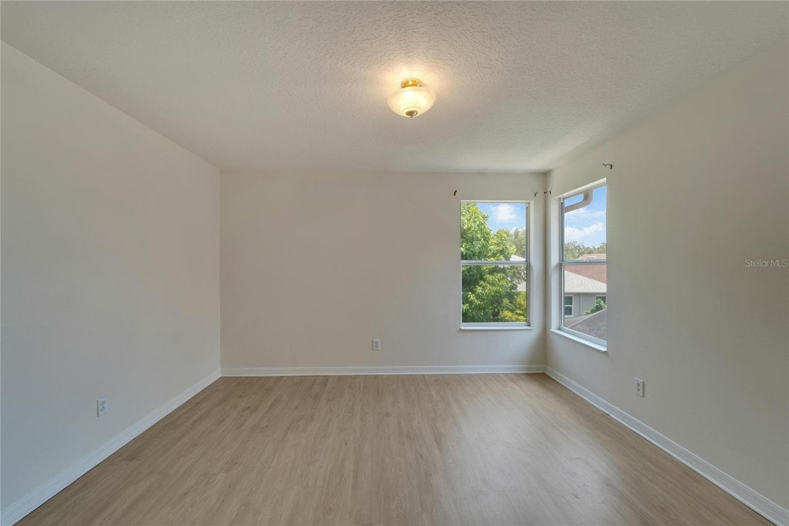 Single Family Residence at 411 DURHAM SHORE CT, APOLLO BEACH, photo 48 of 67