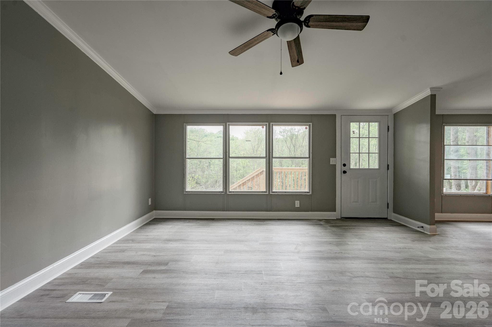 Single Family Residence at 141 Knob Creek Drive, Lawndale, photo 3 of 34