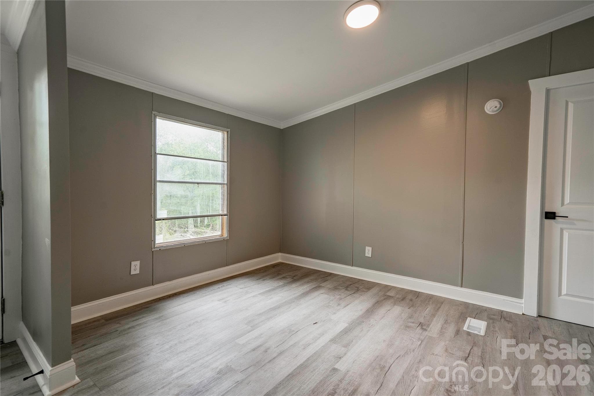 Single Family Residence at 141 Knob Creek Drive, Lawndale, photo 13 of 34