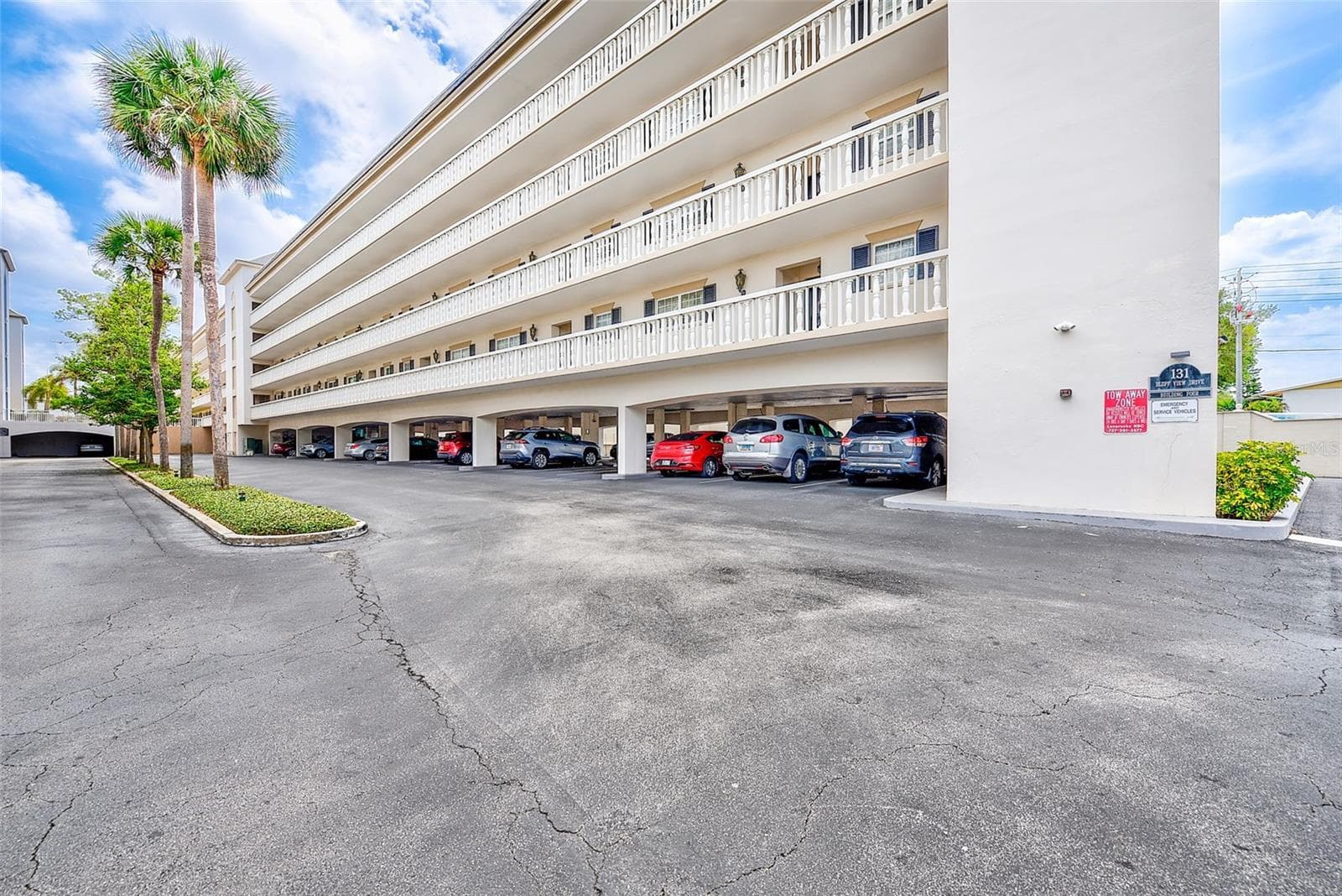 Condominium at 131 BLUFF VIEW DR #401, BELLEAIR BLUFFS, photo 37 of 53