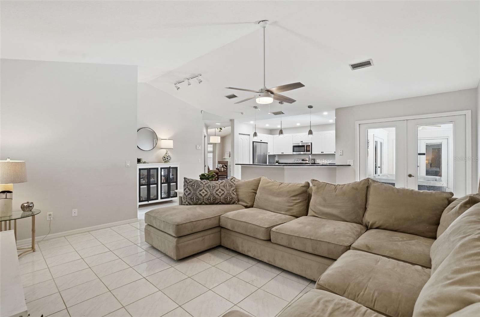 Single Family Residence at 610 WOODVIEW WAY, BRADENTON, photo 27 of 82