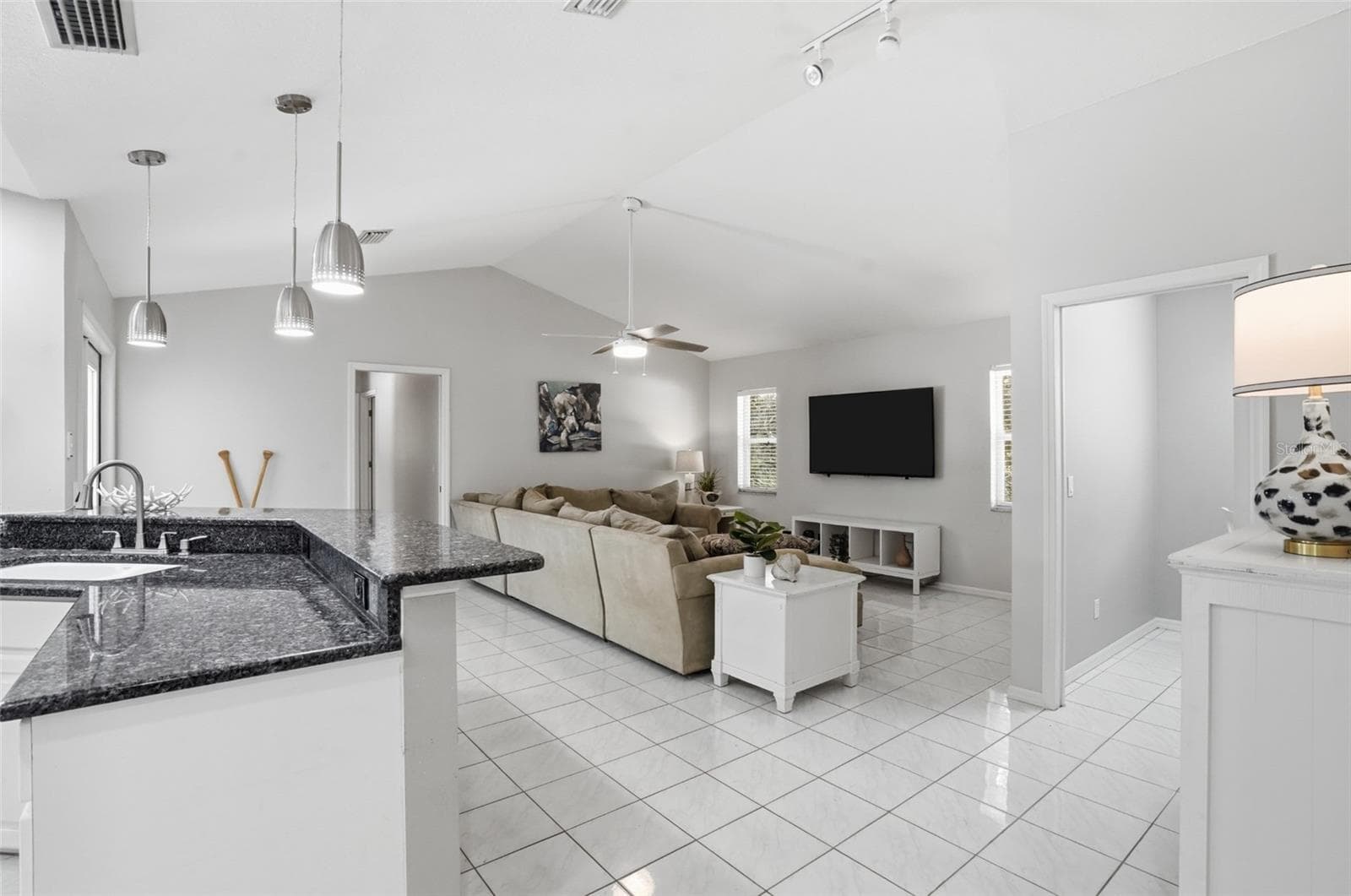 Single Family Residence at 610 WOODVIEW WAY, BRADENTON, photo 15 of 82