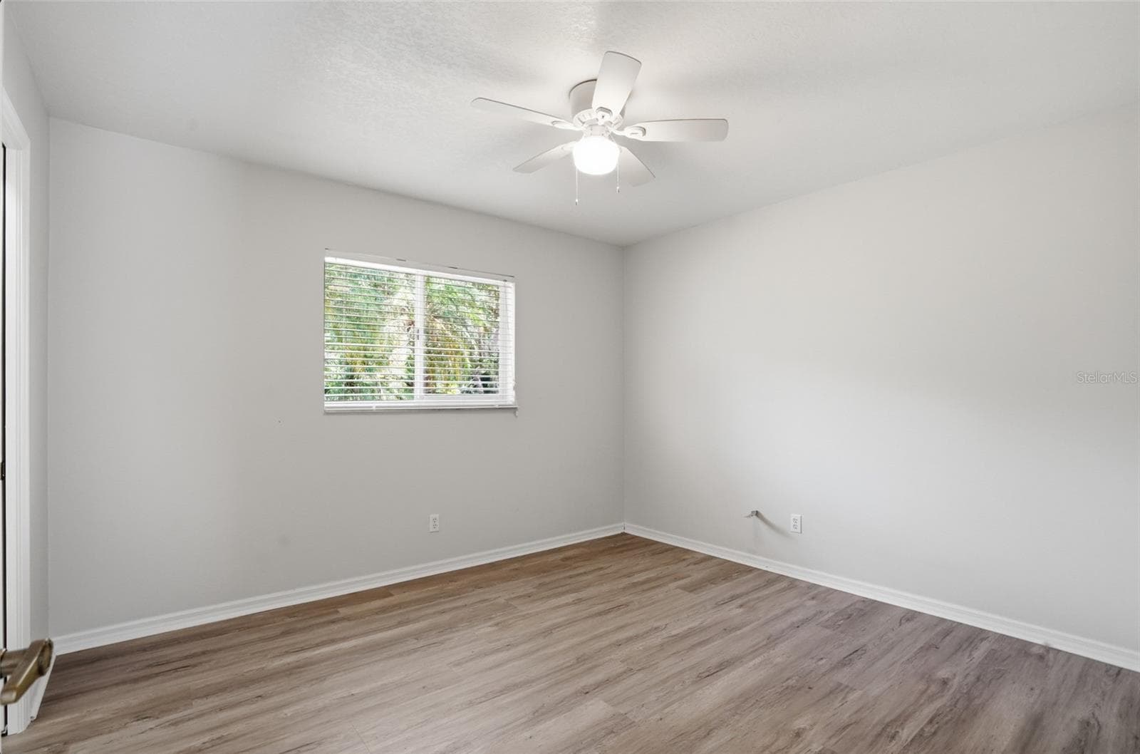 Single Family Residence at 610 WOODVIEW WAY, BRADENTON, photo 42 of 82