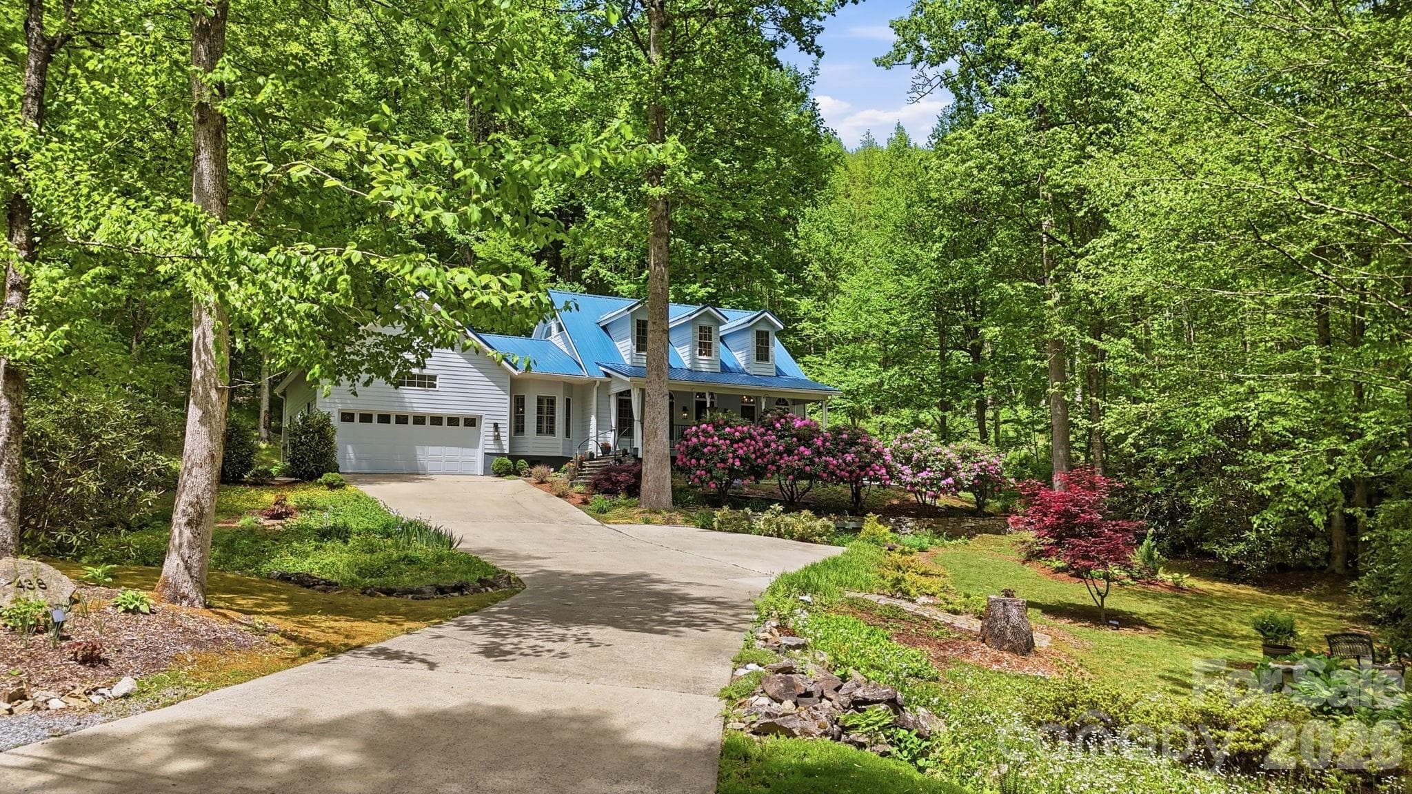 Single Family Residence at Waynesville, photo 3 of 48