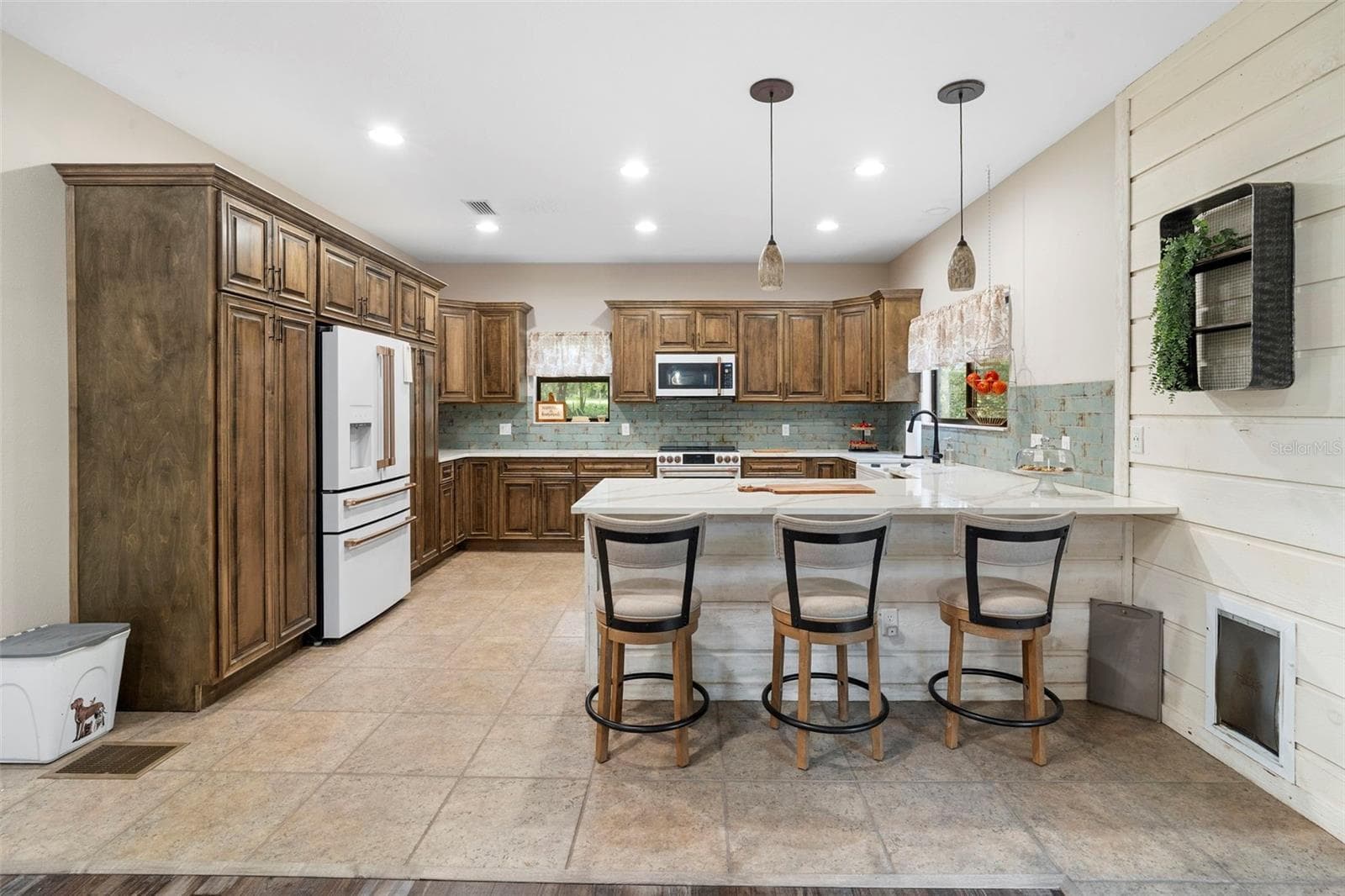 Single Family Residence at 1268 MCGREGOR RD, DELAND, photo 32 of 59