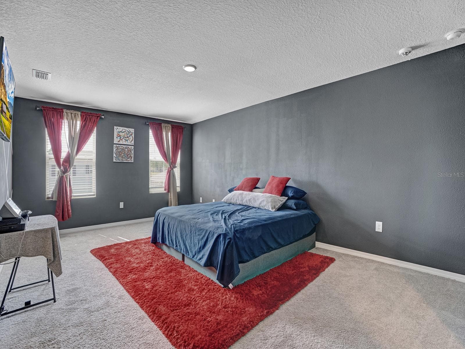 Primary bedroom - 7850 SAIL CLOVER LN, ZEPHYRHILLS