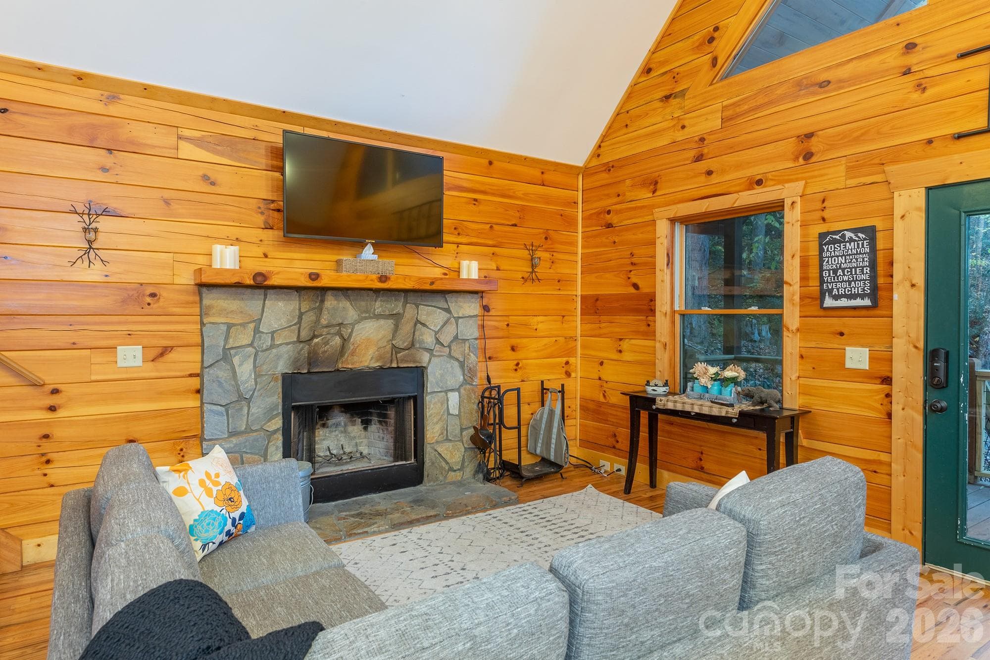 Single Family Residence at Sheepback Mountain, Maggie Valley, photo 4 of 34