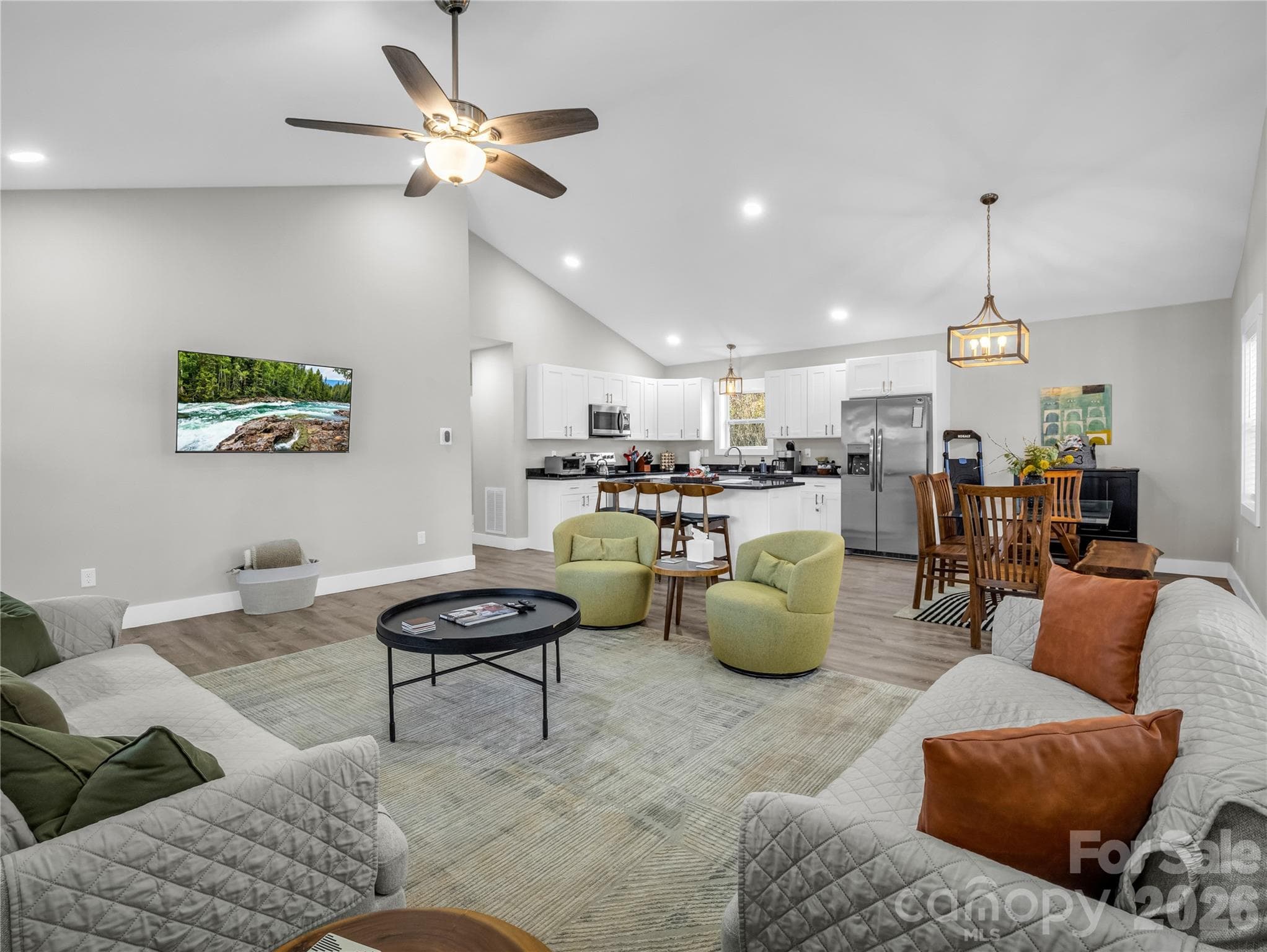 Single Family Residence at Weaverville, photo 4 of 30