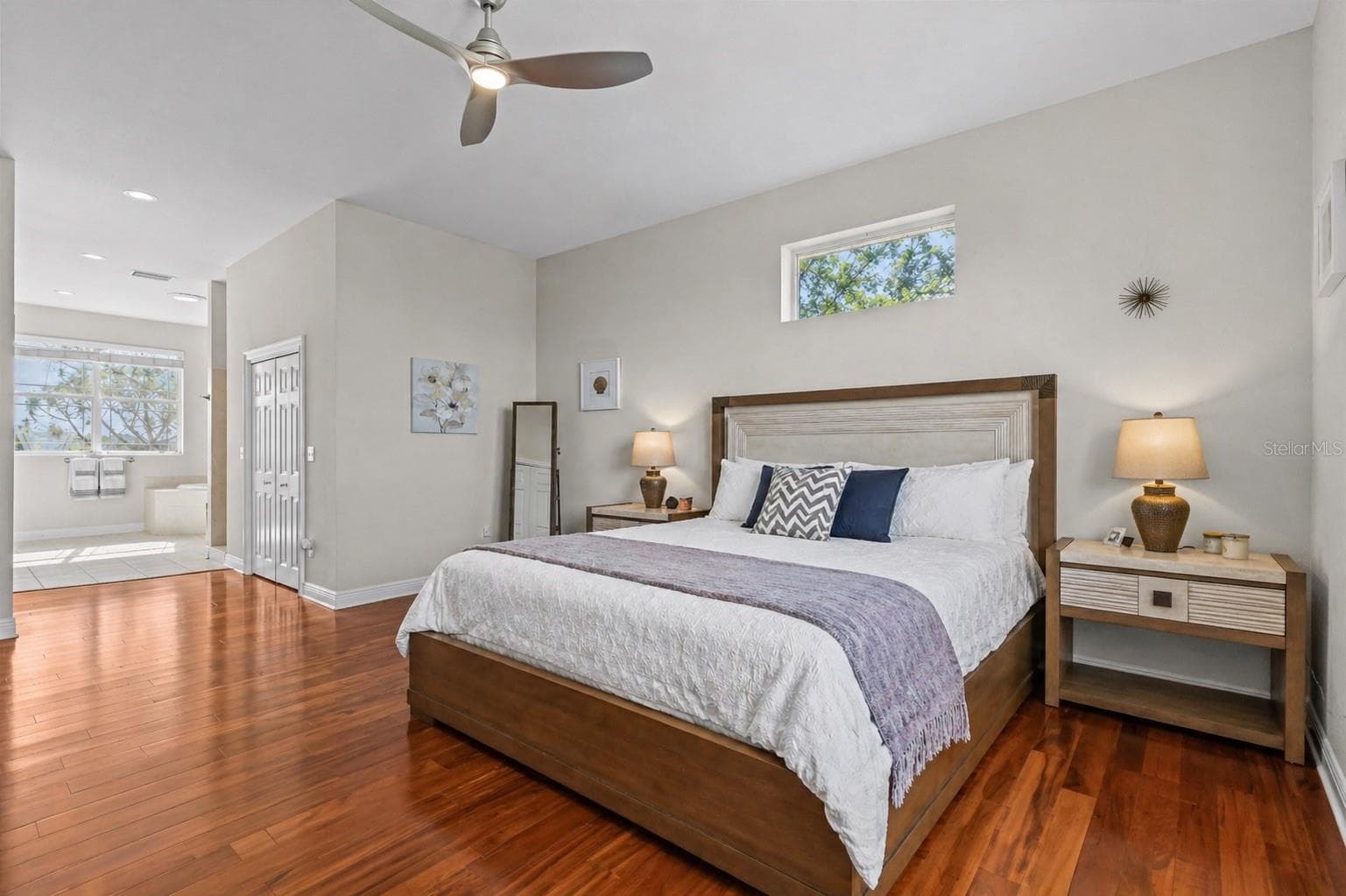 Single Family Residence at 897 POINT SEASIDE DR, CRYSTAL BEACH, photo 33 of 76