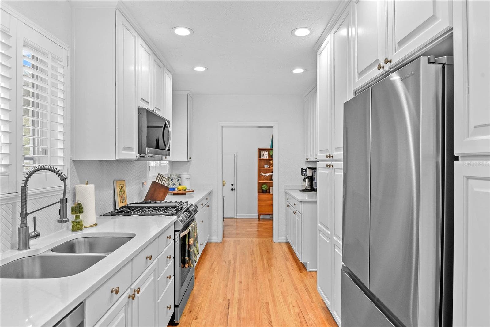 Single Family Residence at 505 WESTMINSTER ST, ORLANDO, photo 10 of 35