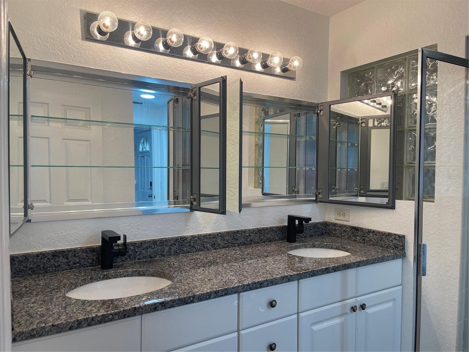 Condominium at 21146 FOUNTAIN VIEW LN #4303, LUTZ, photo 16 of 44