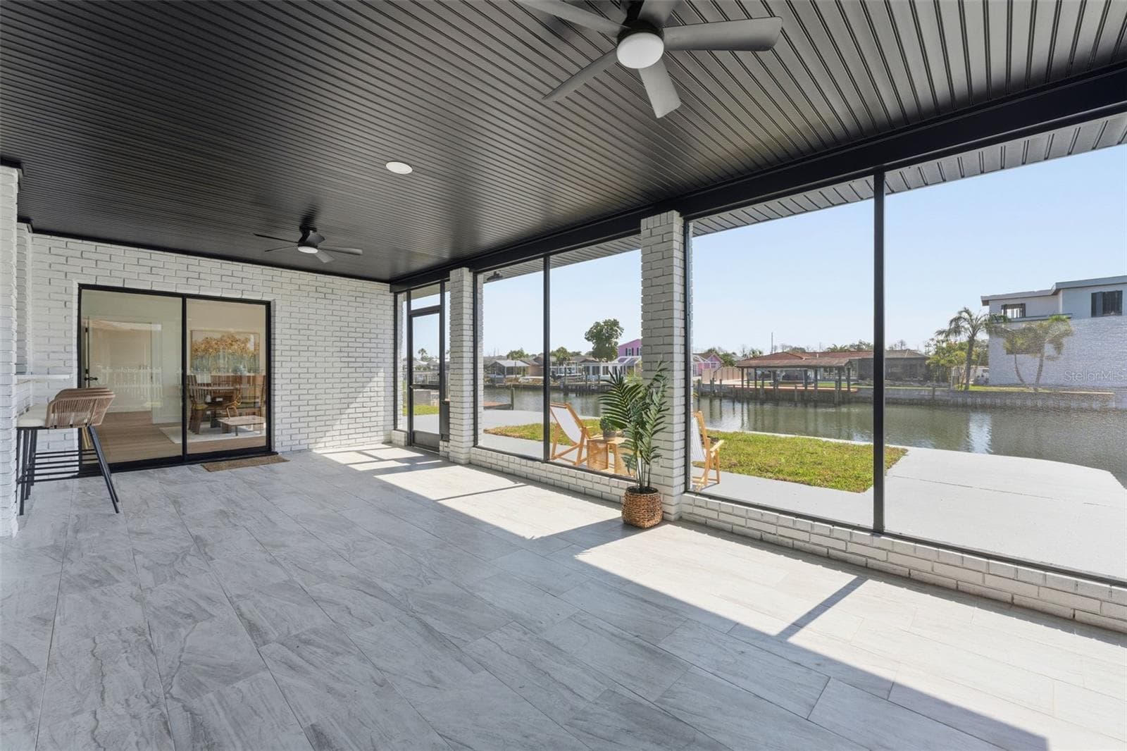 Single Family Residence at 3917 E EDEN ROC CIR, TAMPA, photo 30 of 55