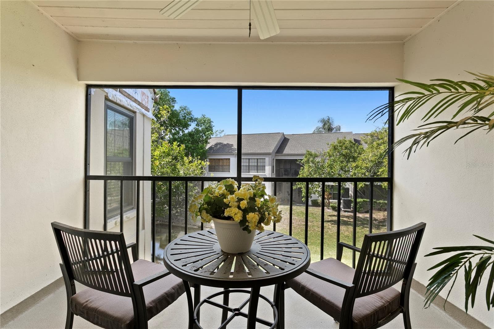Condominium at 2453 KINGFISHER LN #G202, CLEARWATER, photo 3 of 32