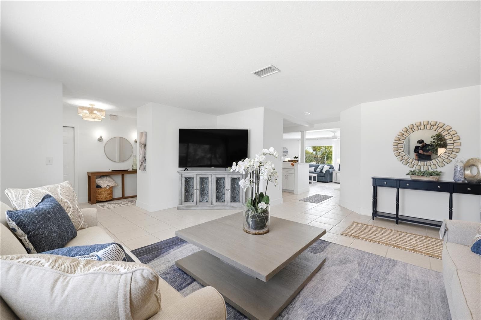 bright open and spacious - 5016 DORY DR, NEW PORT RICHEY