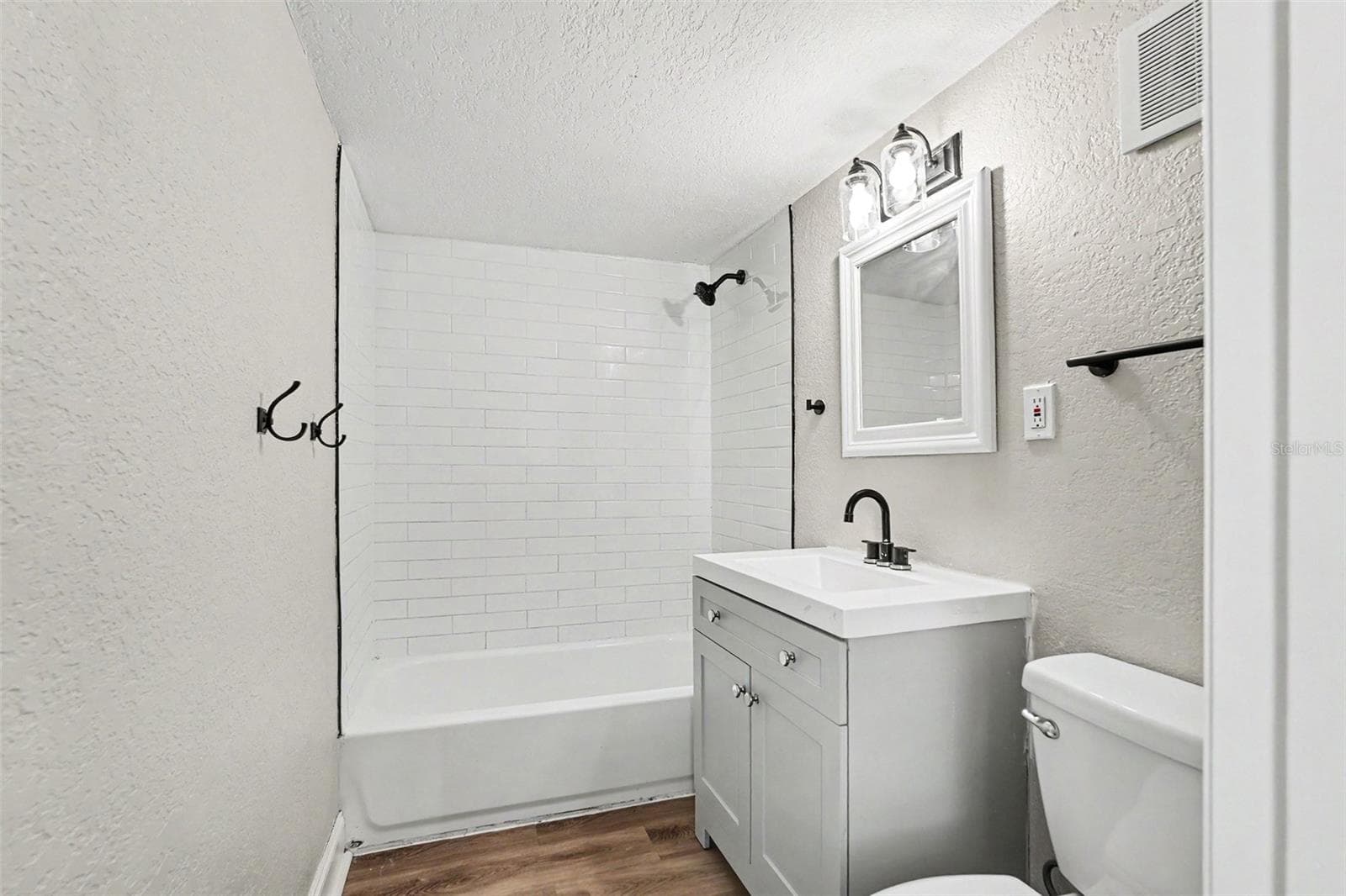 Single Family Residence at 4113 KIBLER LN, HOLIDAY, photo 18 of 22