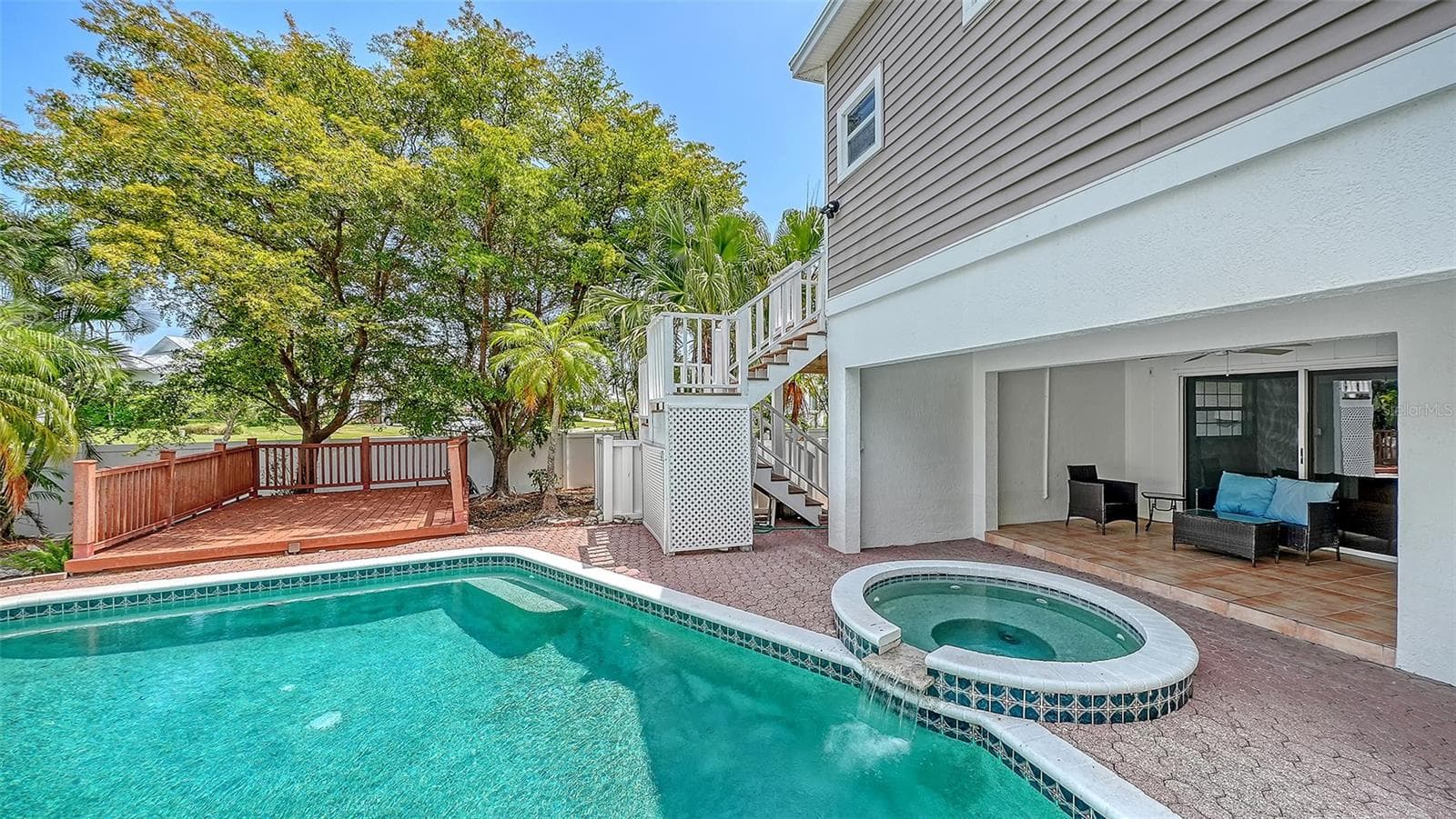 Keep cool in your 30' x 15' pool on hot summer days, and don't forget to experience the adjoining hot tub! - 3040 GULF OF MEXICO DR #3, LONGBOAT KEY