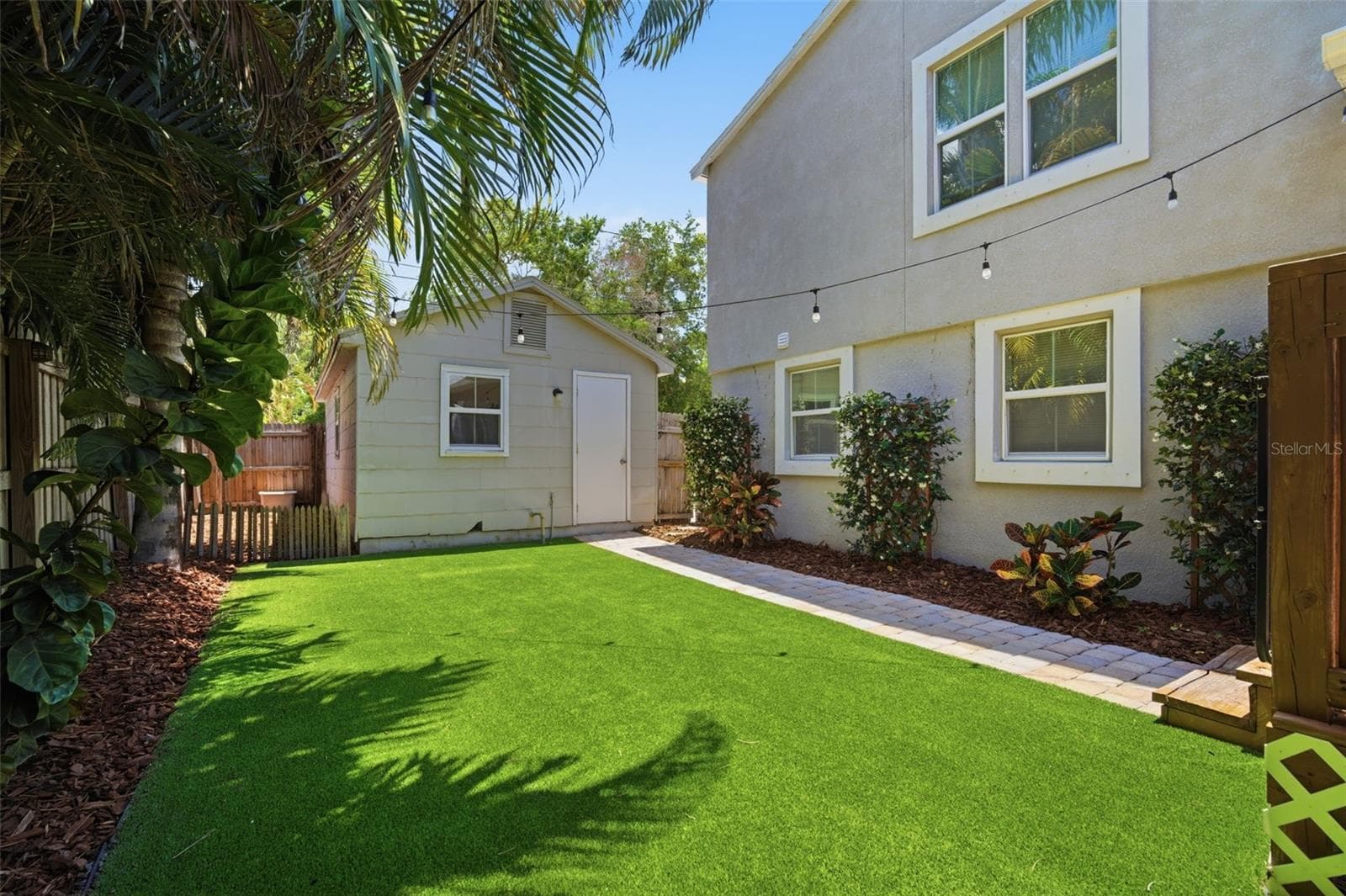 Single Family Residence at 3105 JACKSON ST N, ST PETERSBURG, photo 62 of 84