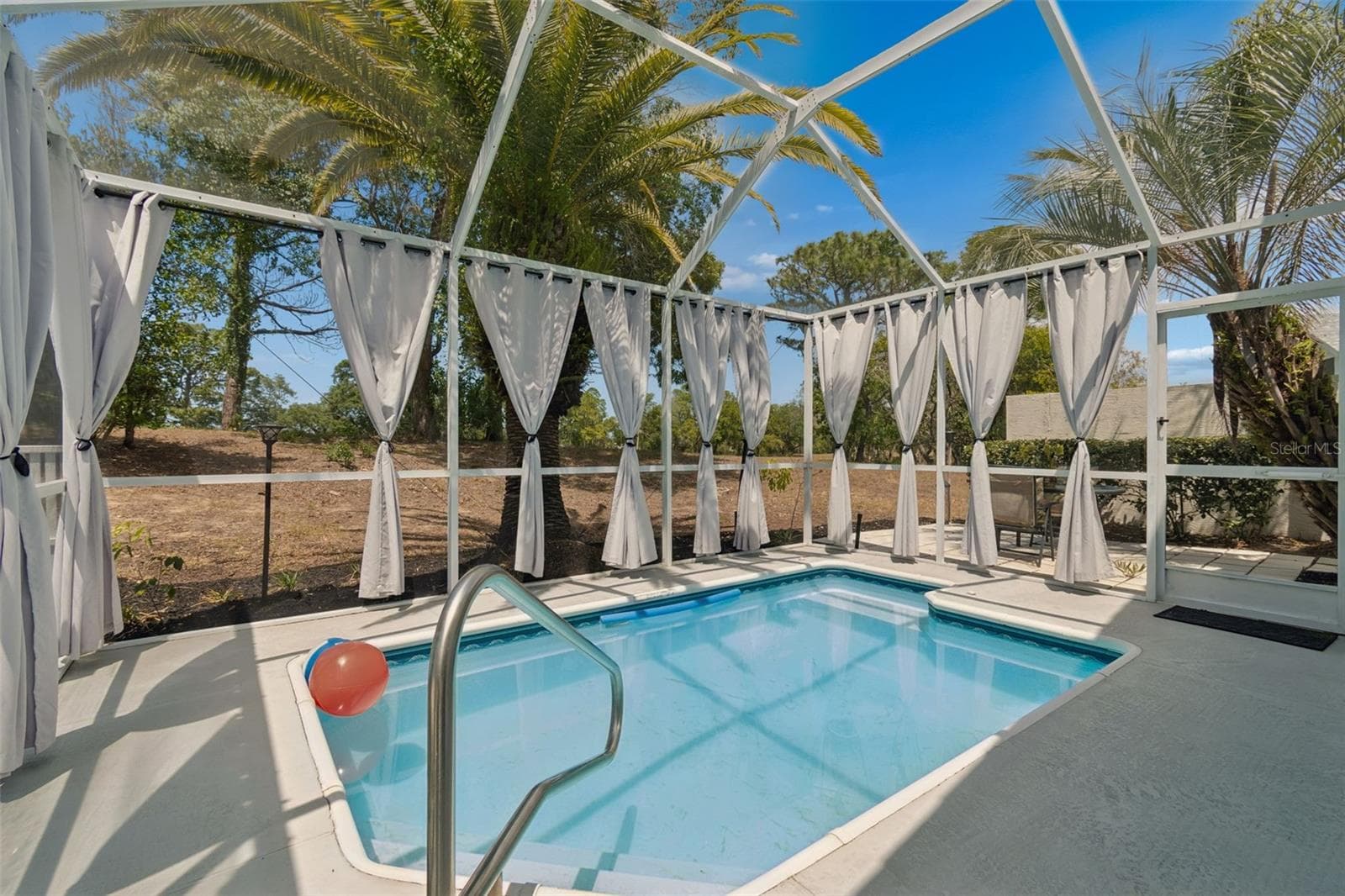 XOXKTAIL POOL - 10491 CASA GRANDE CIR, SPRING HILL