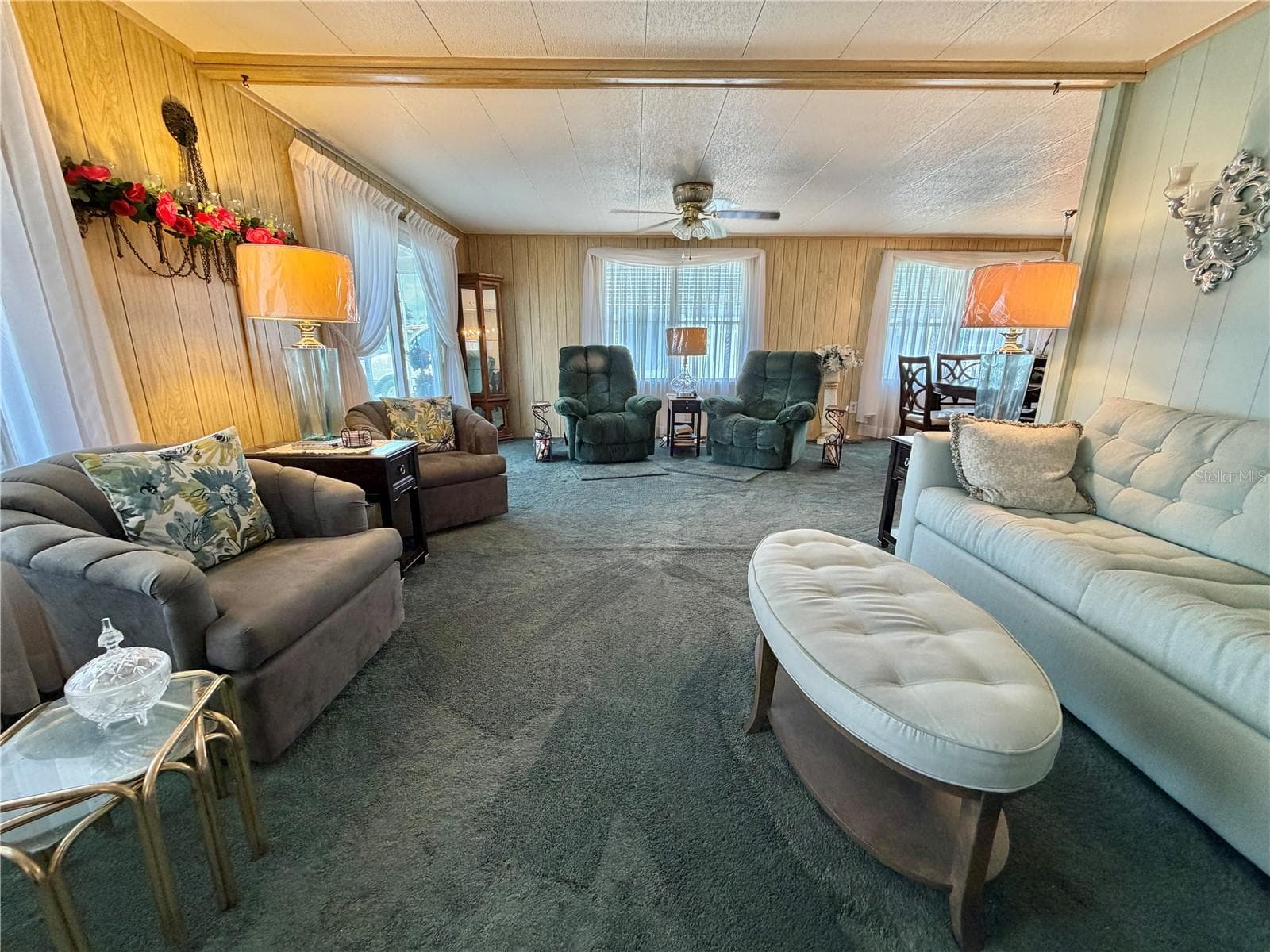 Manufactured Home at 100 MARIGOLD ST, LEESBURG, photo 8 of 67